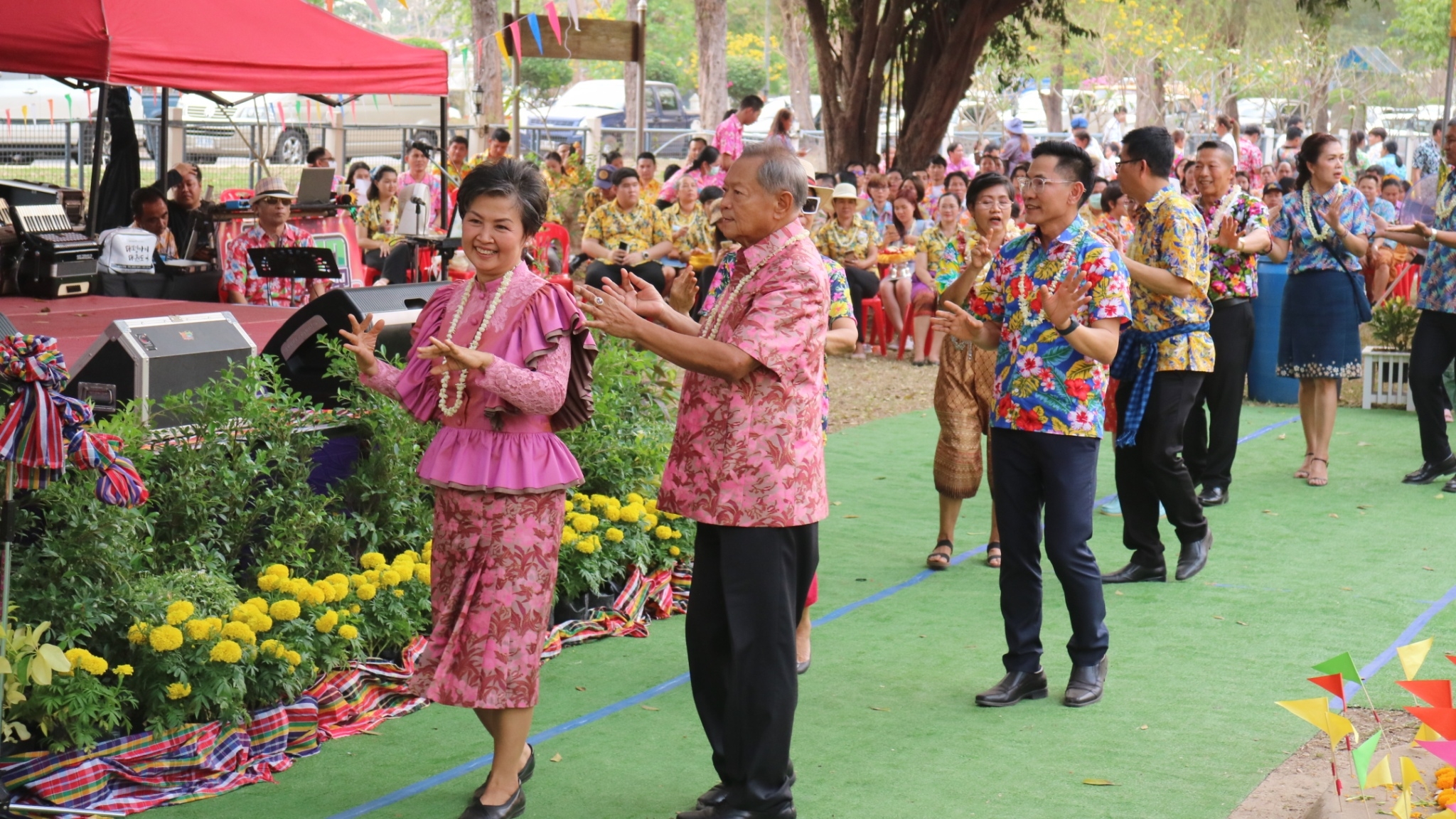 จังหวัดสกลนคร : จัดโครงการ “อยู่สกล รักสกล ทำเพื่อสกลนคร” (สภากาแฟ ครั้งที่ 6/2566)