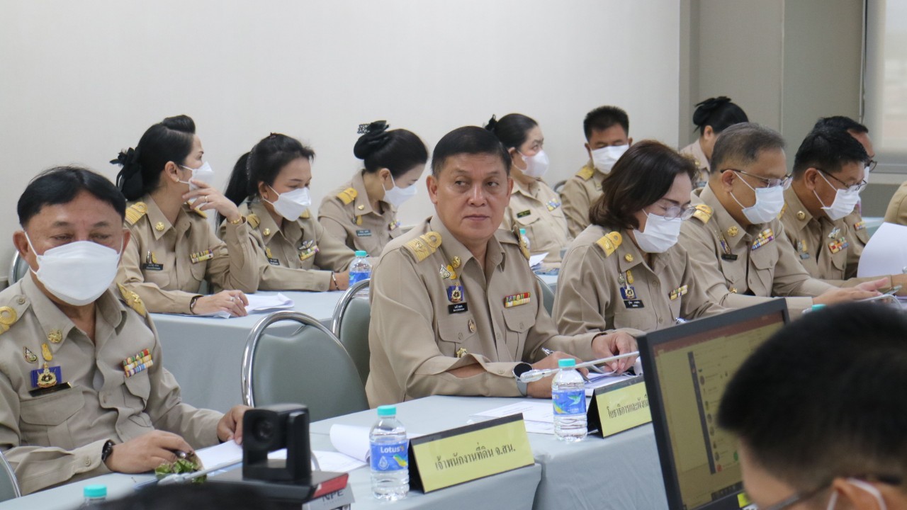 จังหวัดสกลนคร : จัดประชุมหัวหน้าหน่วยงานสังกัดกระทรวงมหาดไทยและนายอำเภอ ประจำเดือนเมษายน 2566