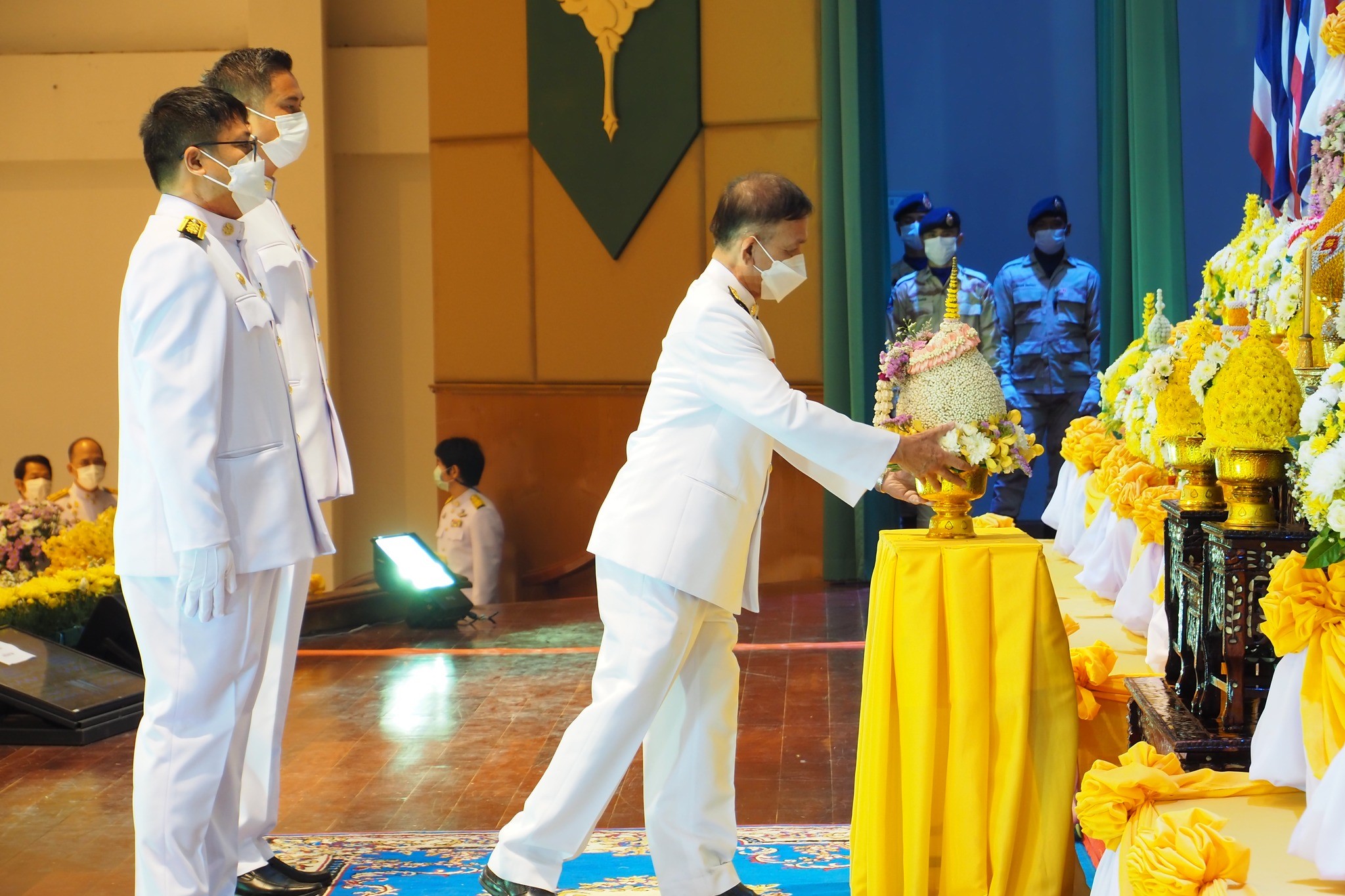 พช.สกลนคร : ร่วมพิธีเนื่องใน“วันพระบาทสมเด็จพระพุทธยอดฟ้าจุฬาโลกมหาราช และวันที่ระลึกมหาจักรีบรมราชวงศ์” ประจำปี 2566