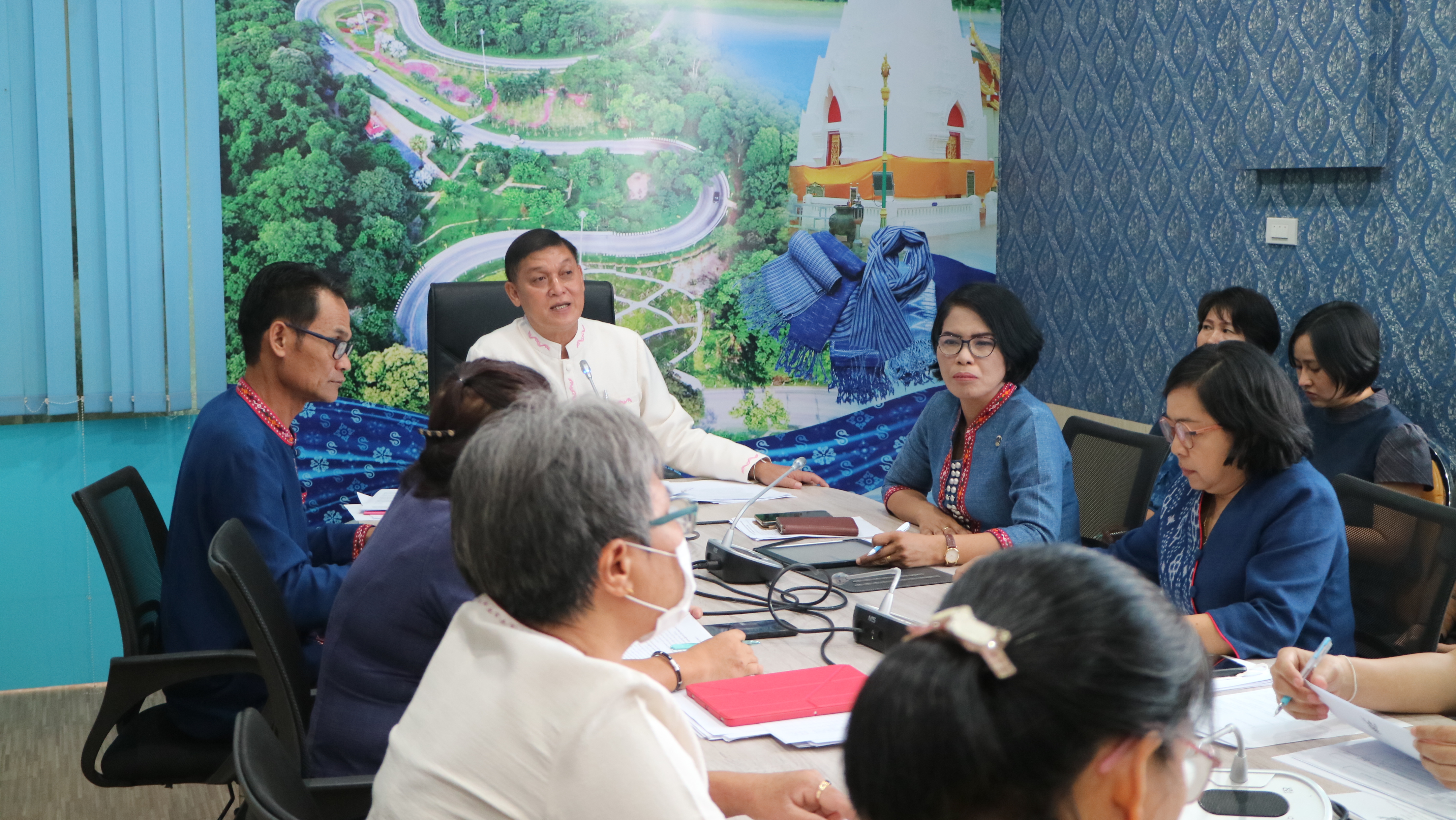 พช. สกลนคร จัดประชุมเจ้าหน้าที่พัฒนาชุมชนจังหวัดสกลนคร ประจำเดือนเมษายน