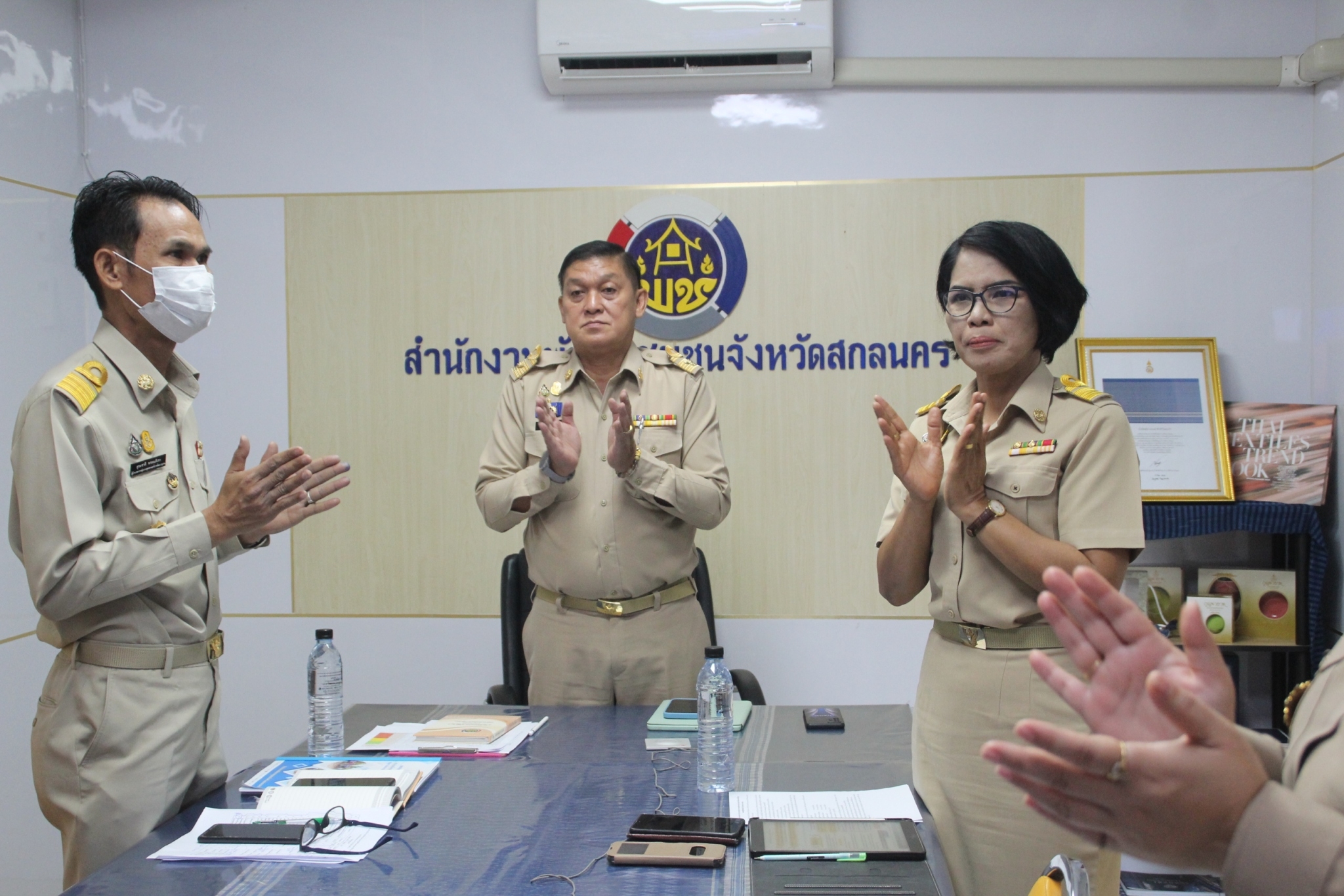 พช. สกลนคร ร่วมประชุมกรมการพัฒนาชุมชน ครั้งที่ 4/2565 ผ่านระบบการประชุมทางไกล Video Conference