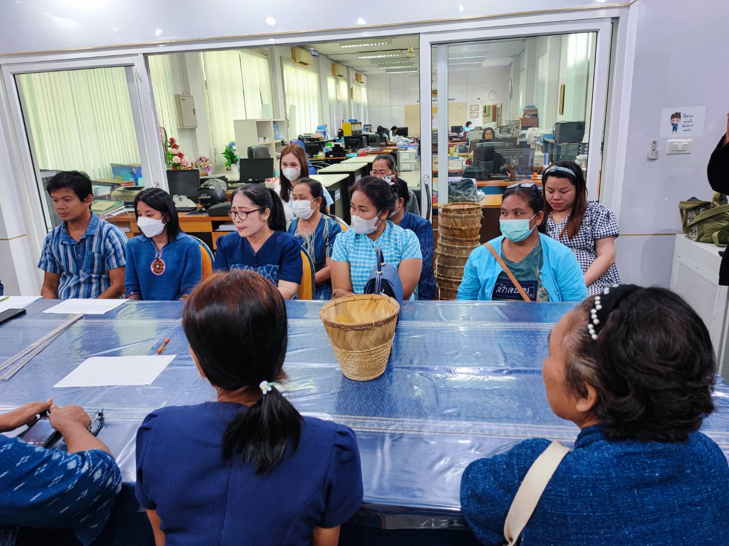 พช.สกลนคร : ดำเนินงานโครงการส่งเสริมกระบวนการเครือข่ายองค์ความรู้ (Knowledge-Based OTOP : KBO)