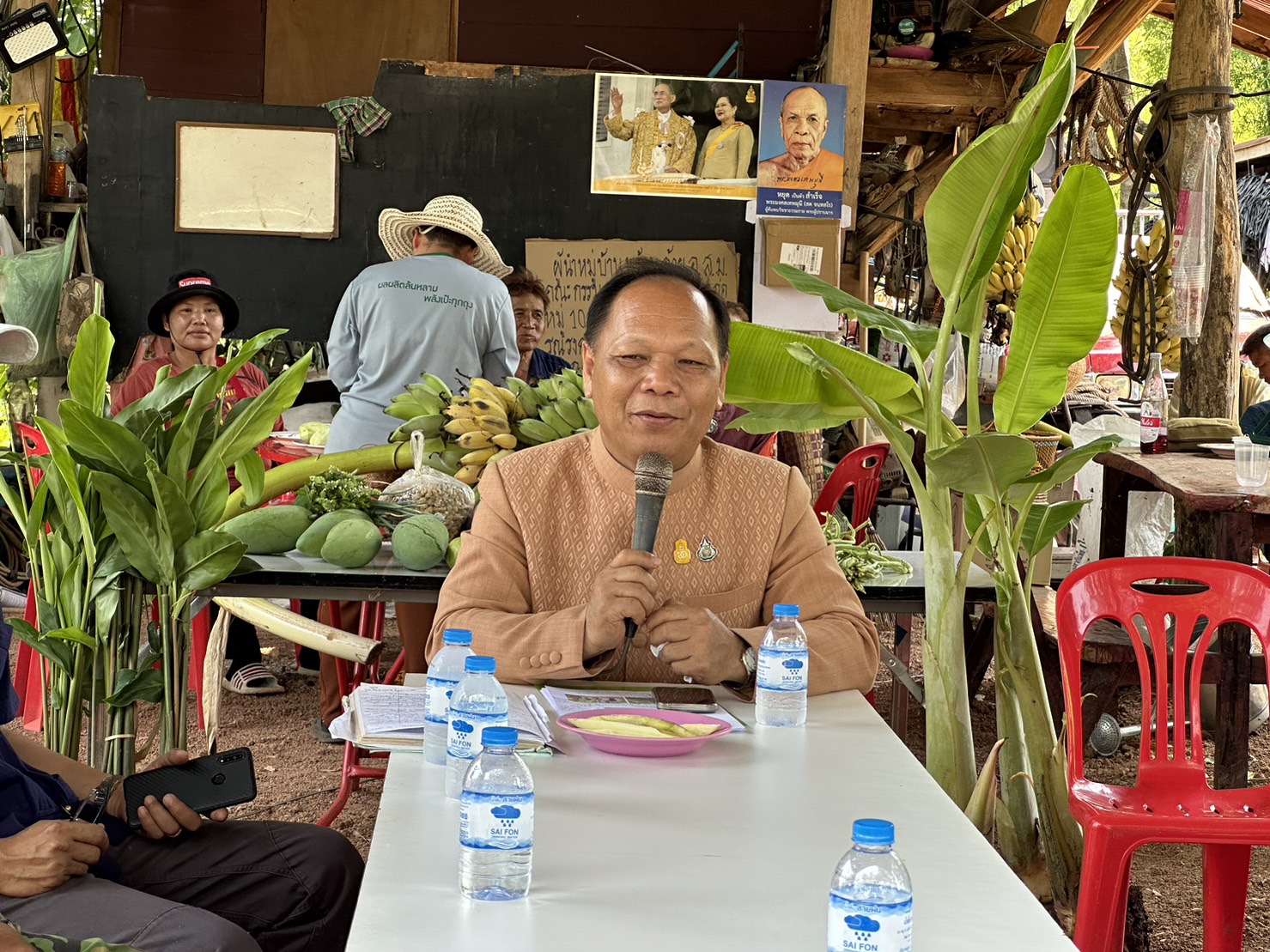 ผู้ตรวจราชการกรมการพัฒนาชุมชน ตรวจติดตามการดำเนินงานพัฒนาชุมชนจังหวัดสกลนคร