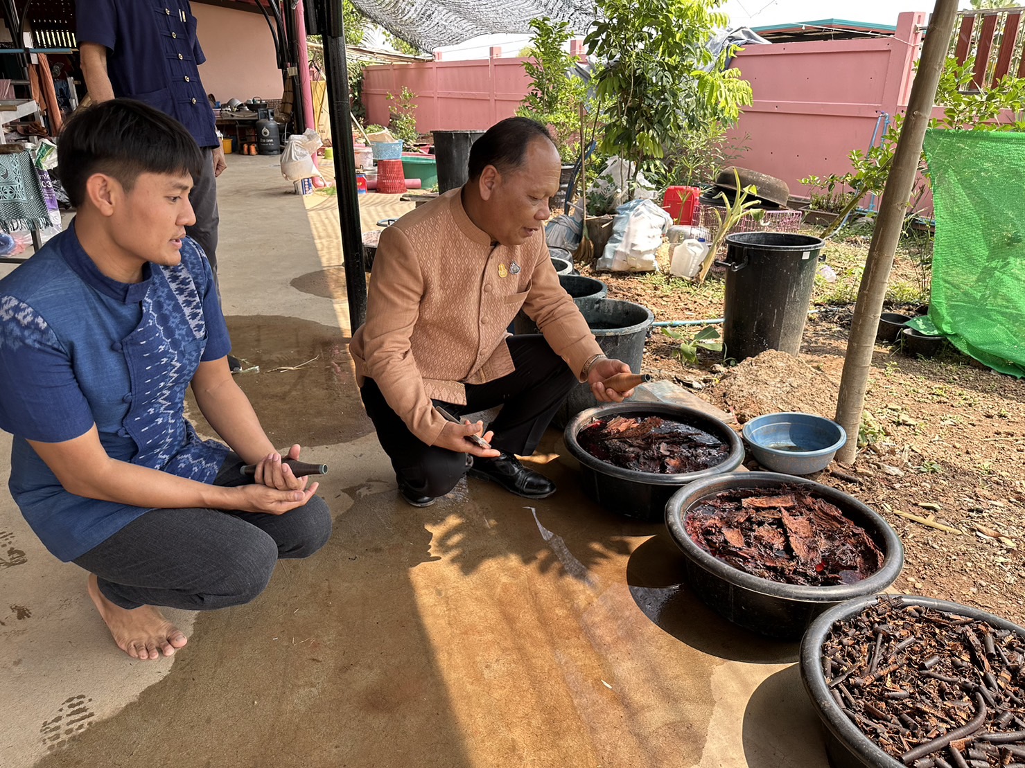 ผู้ตรวจราชการกรมการพัฒนาชุมชน ตรวจติดตามการดำเนินงานพัฒนาชุมชนจังหวัดสกลนคร