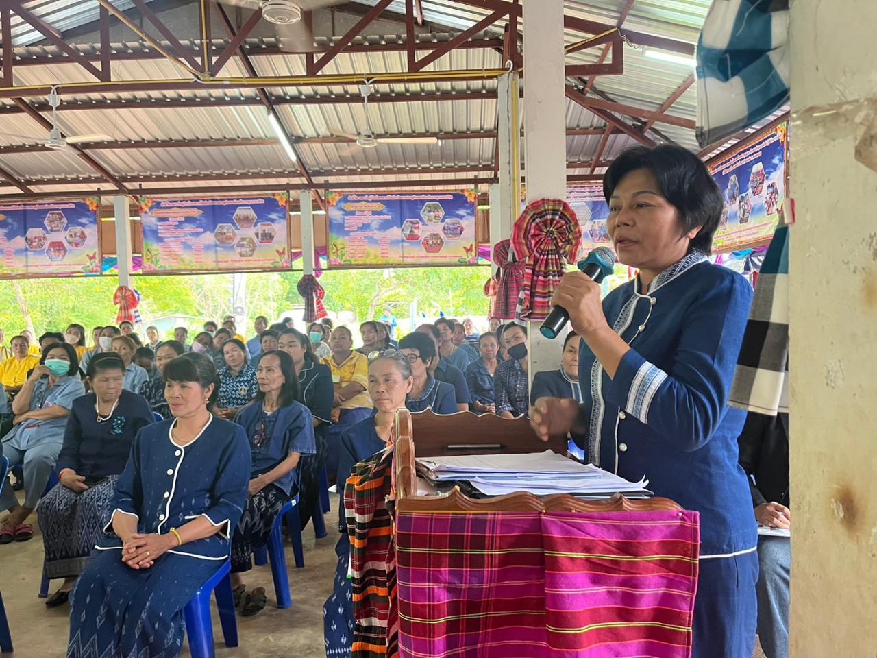 พช.สกลนคร : ดำเนินการคัดสรรกิจกรรมพัฒนาชุมชนดีเด่น จังหวัดสกลนคร ประจำปี 2566