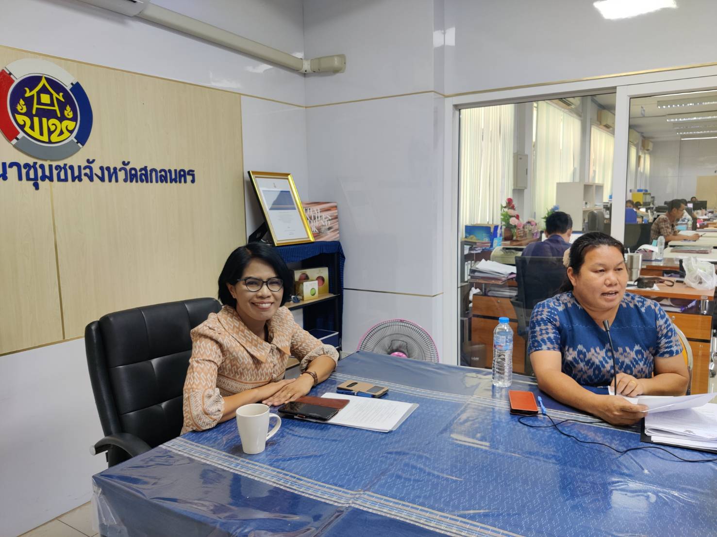 ? พช.สกลนคร : ประชุมติดตามผลการขับเคลื่อนงานและชี้แจงแนวทางการดำเนินงานด้านสารสนเทศการพัฒนาชุมชนผ่านระบบ Cisco Webex ?