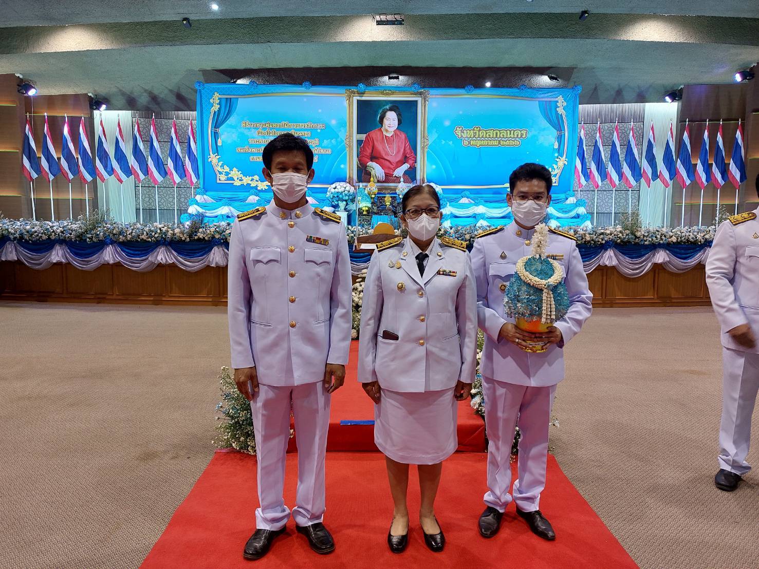 ?  พช. สกลนคร : ร่วมกิจกรรมงานเฉลิมฉลองวาระครบรอบ 100 ปี วันประสูติ สมเด็จพระเจ้าพี่นางเธอ เจ้าฟ้ากัลยาณิวัฒนา กรมหลวงนราธิวาสราชนครินทร์ ?