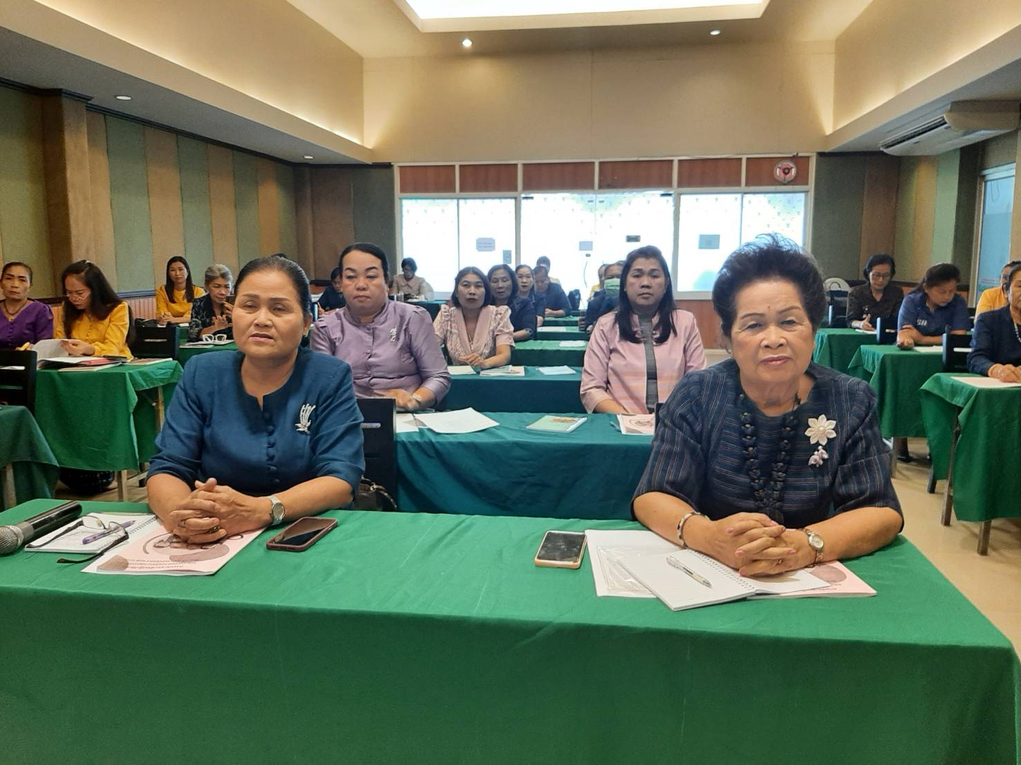 พช. สกลนคร : จัดประชุมเชิงปฏิบัติการคณะกรรมการพัฒนาสตรีจังหวัดขับเคลื่อนการขจัดความยากจน