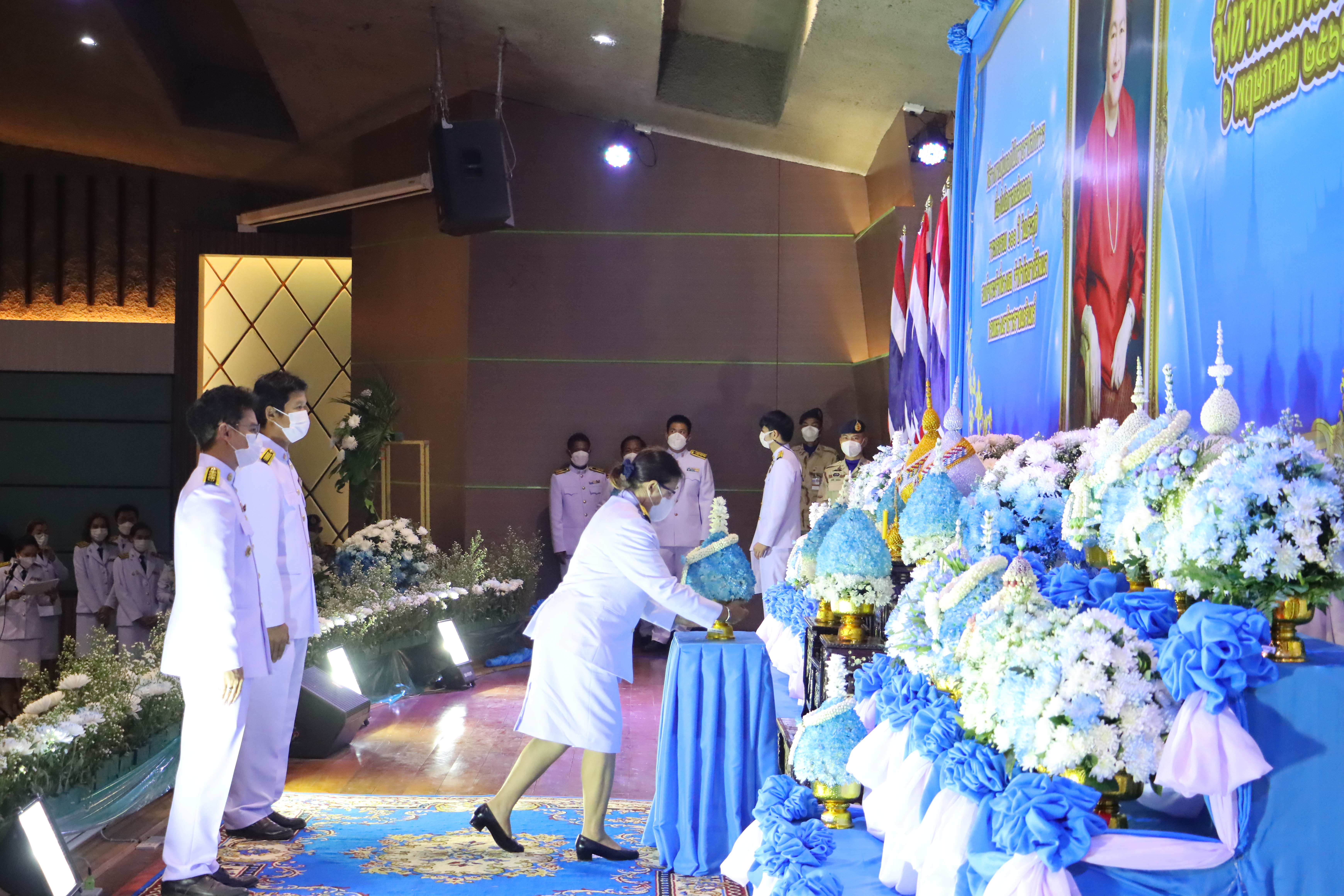 ?  พช. สกลนคร : ร่วมกิจกรรมงานเฉลิมฉลองวาระครบรอบ 100 ปี วันประสูติ สมเด็จพระเจ้าพี่นางเธอ เจ้าฟ้ากัลยาณิวัฒนา กรมหลวงนราธิวาสราชนครินทร์ ?