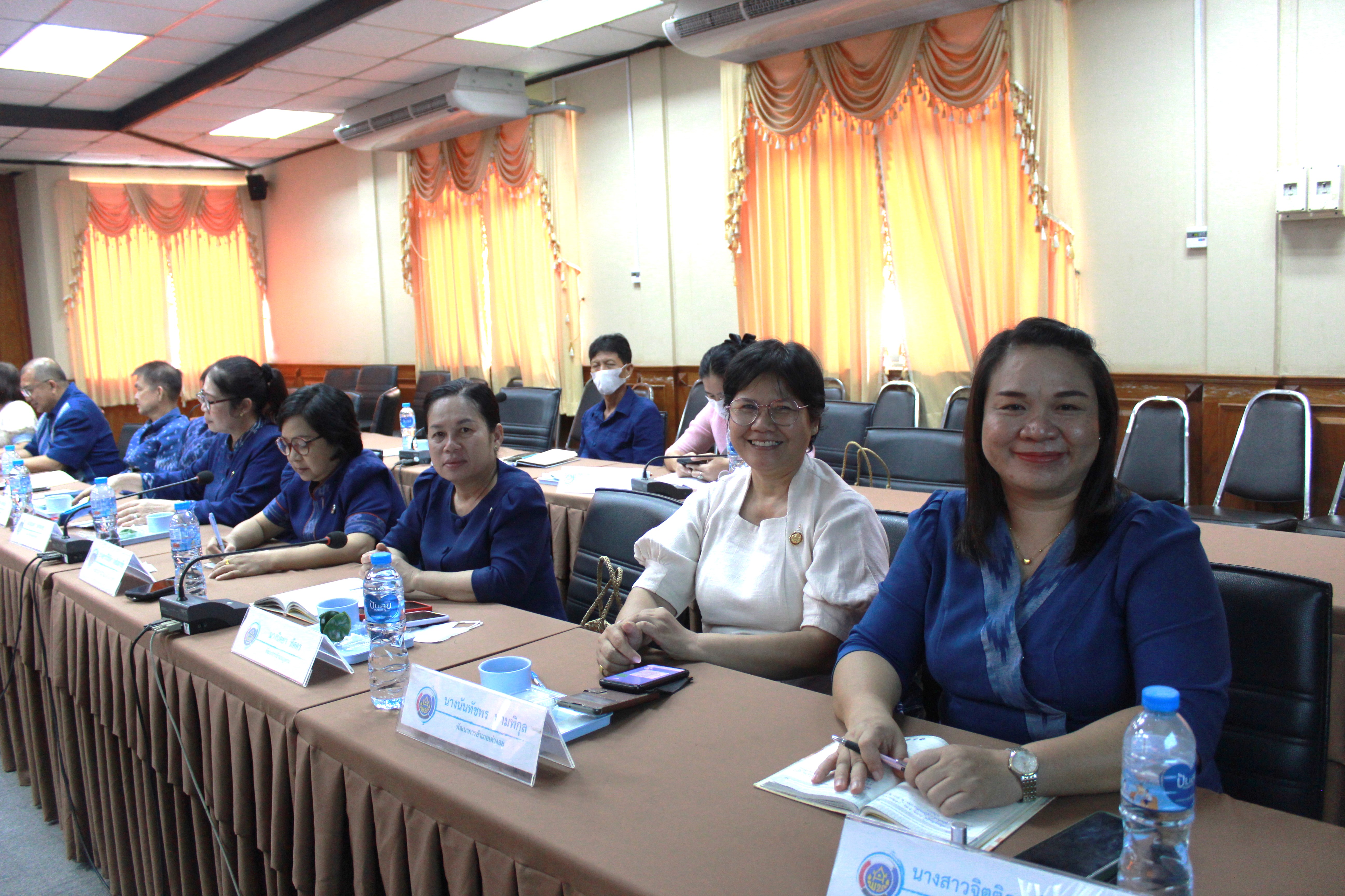 พช. สกลนคร ร่วมประชุมเชิงปฏิบัติการตรวจติดตามผลการดำเนินงานของหน่วยรับตรวจ รายไตรมาส ครั้งที่ 3/2566