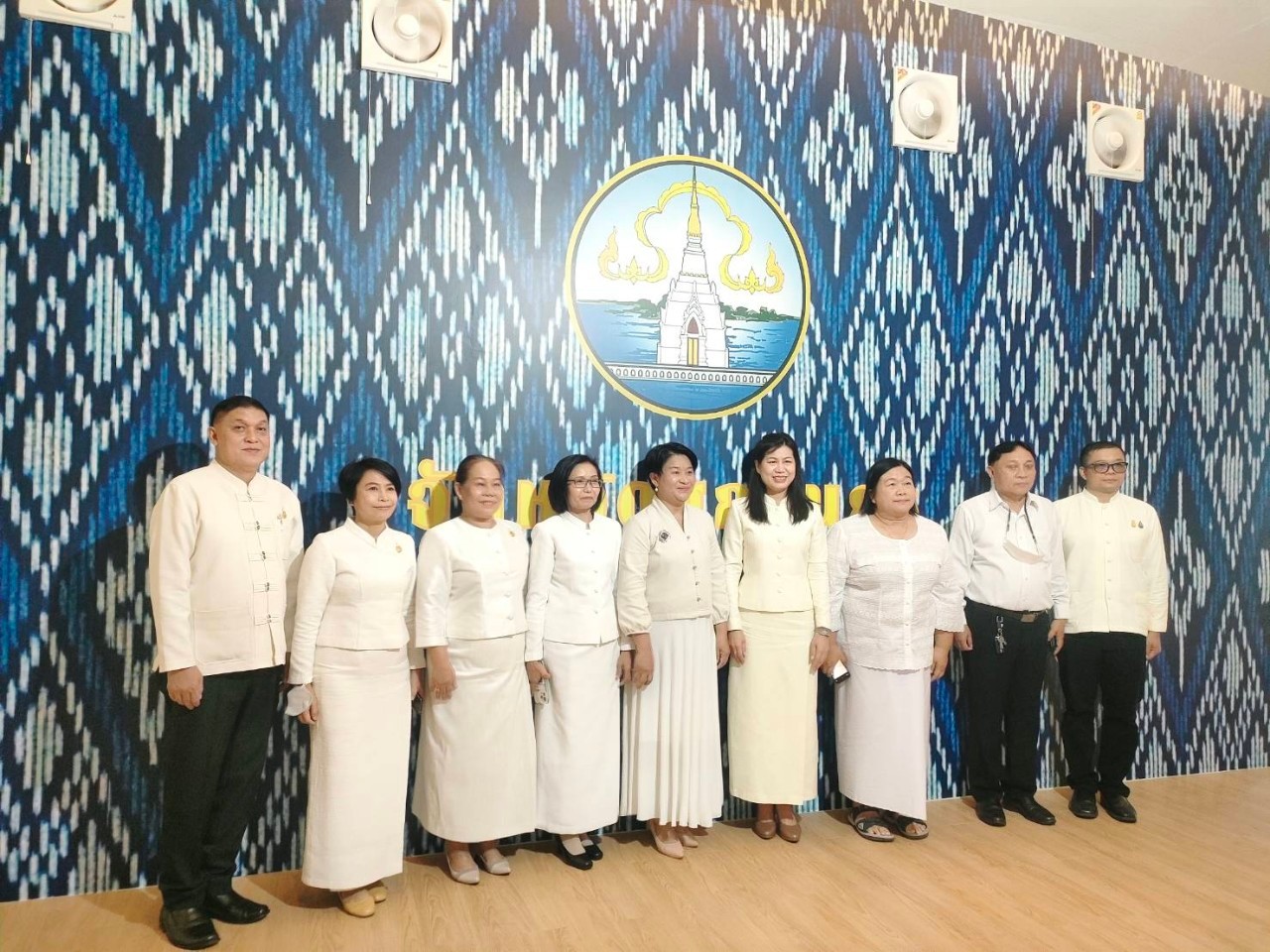 ?จังหวัดสกลนคร ร่วมพิธีเจริญพระพุทธมนต์ ถวายพระกุศลแด่ สมเด็จพระอริยวงศาคตญาณ สมเด็จสังฆราช สกลมหาสังฆปริณายก?