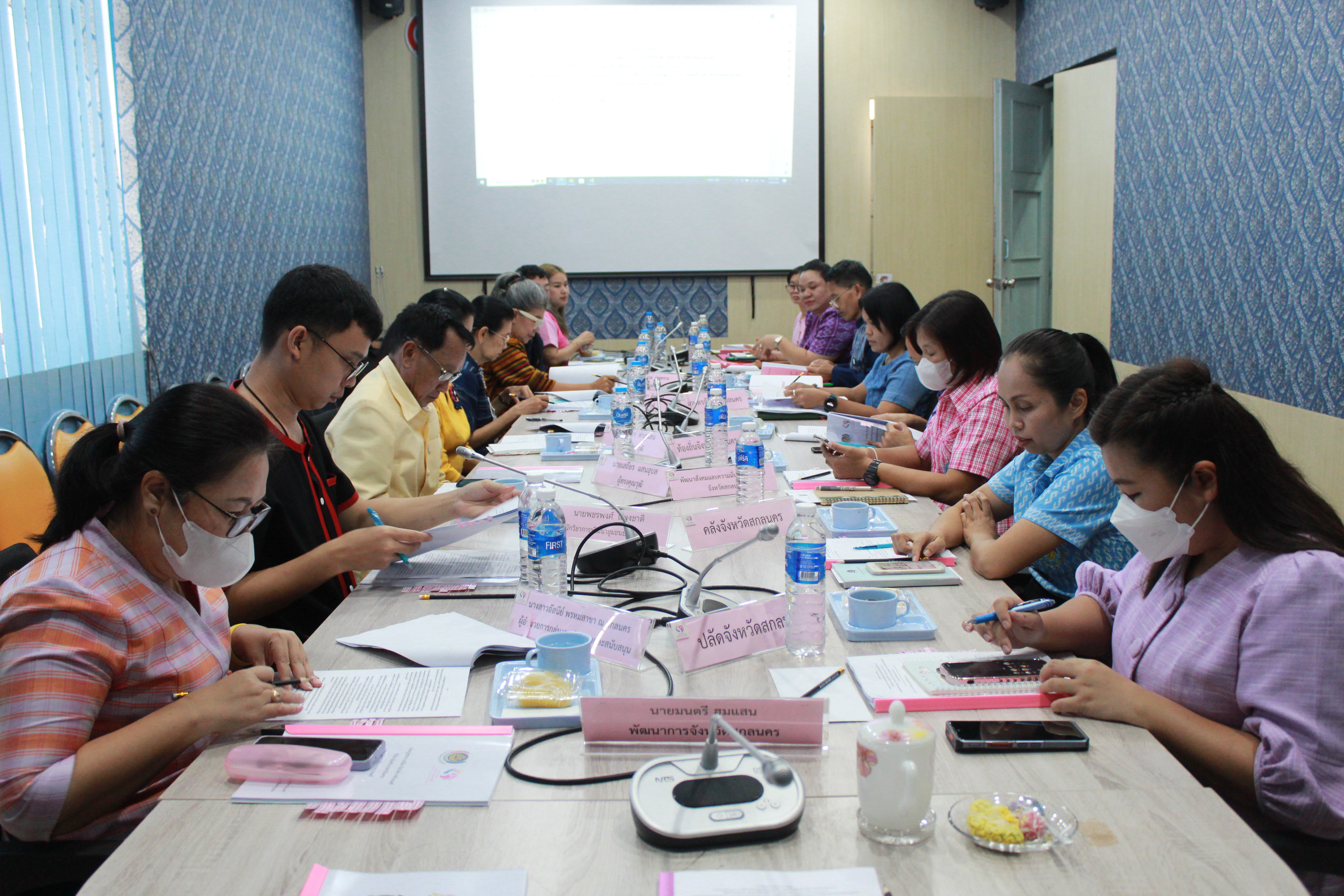 จังหวัดสกลนคร เร่งบริหารจัดการหนี้เกินกำหนดชำระกองทุนพัฒนาบทบาทสตรี