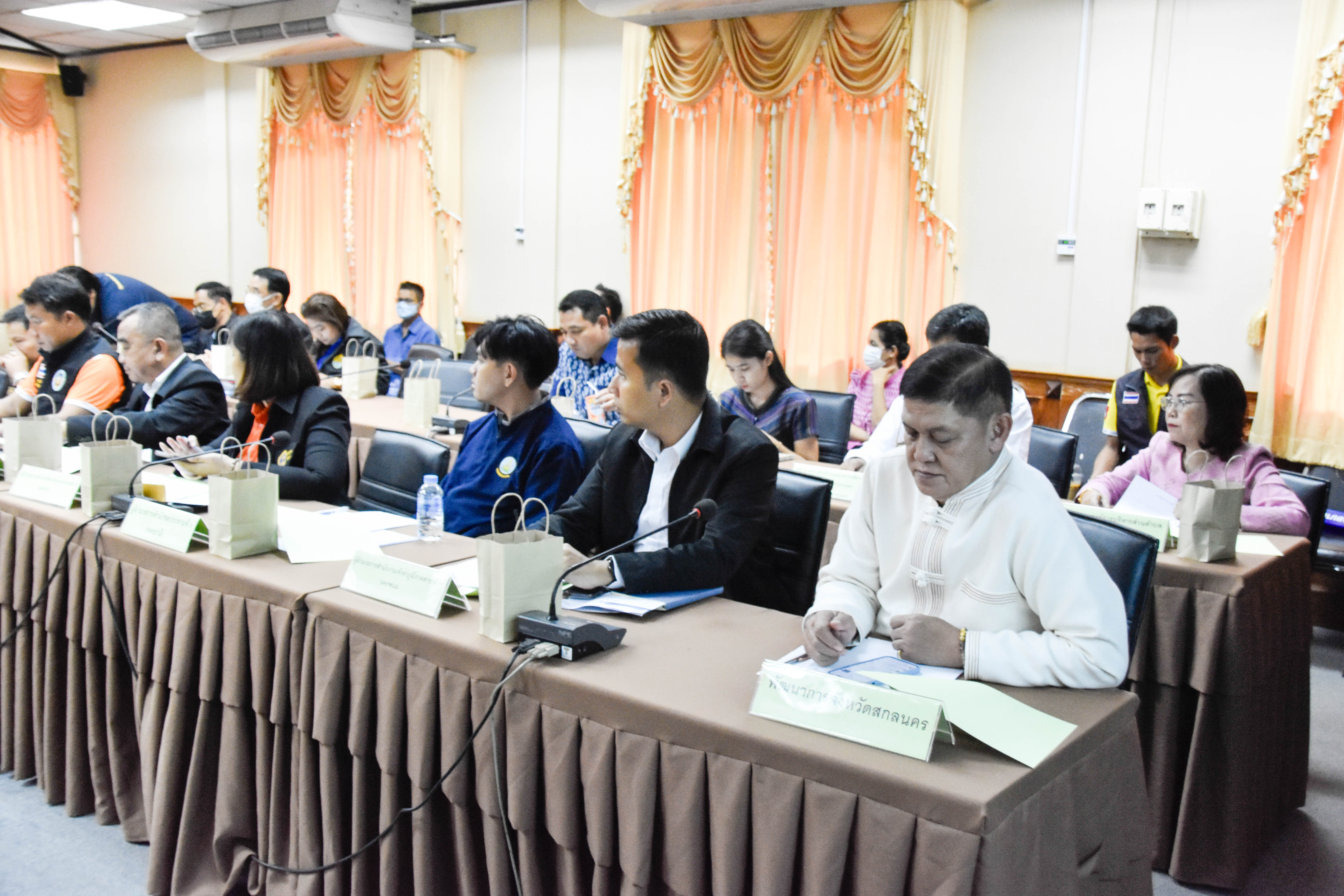 จังหวัดสกลนคร : จัดประชุมคณะอนุกรรมการนโยบายที่ดิน (คทช.) ครั้งที่ 2/2566