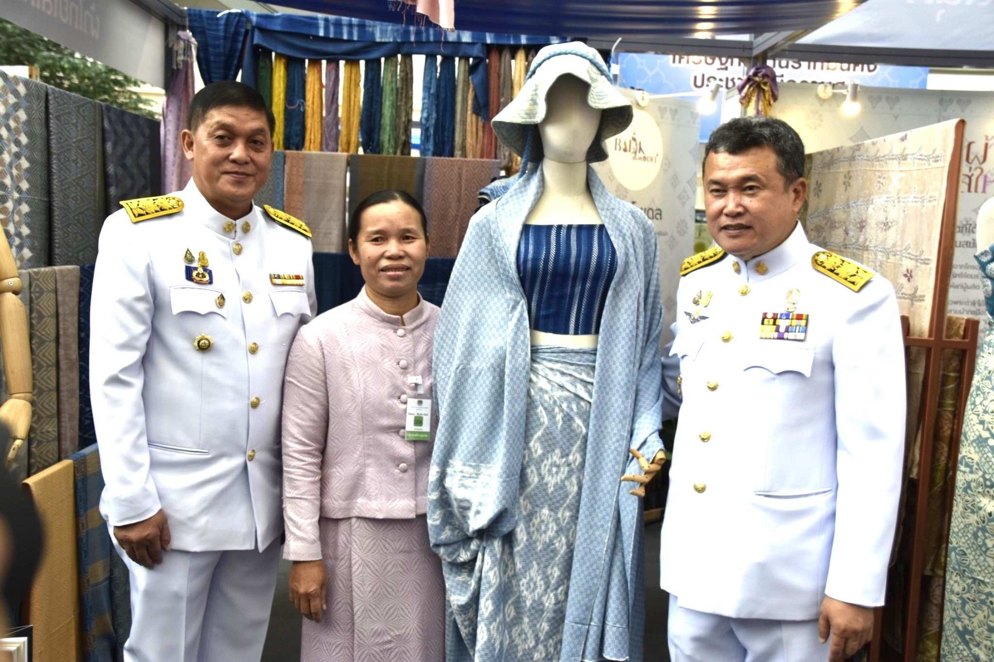 CDDAY 2023 “วันพัฒนาชุมชน” ปลัดมหาดไทย เป็นประธานอัญเชิญโล่รางวัลพระราชทานสมเด็จพระกนิษฐาธิราชเจ้า กรมสมเด็จพระเทพรัตนราชสุดาฯ สยามบรมราชกุมารี รางวัลตำบลเข้มแข็งตามหลักปรัชญาของเศรษฐกิจพอเพียง รางวัลหมู่บ้านเศรษฐกิจพอเพียง “อยู่เย็น เป็นสุข” และเป็นประธานมอบรางวัลสิงห์ทอง รางวัลเชิดชูเกียรติคนกองทุนพัฒนาบทบาทสตรี