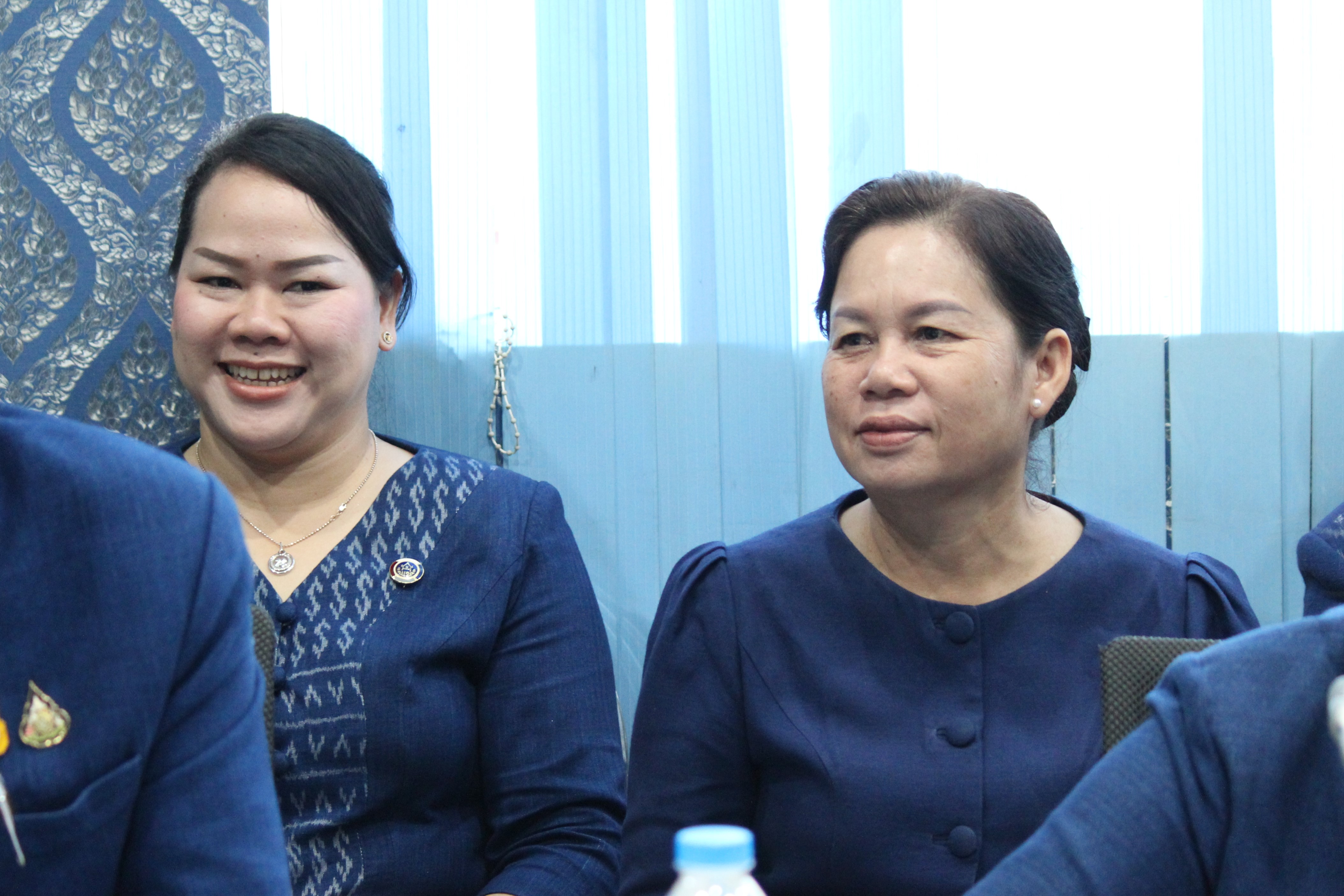 หัวหน้าผู้ตรวจราชการกรมการพัฒนาชุมชน ลงพื้นที่ตรวจติดตามผลปฏิบัติราชการ ในพื้นที่จังหวัดสกลนคร เน้นย้ำ การขับเคลื่อนการทำงานตามนโยบายสำคัญของกระทรวงมหาดไทย และกรมการพัฒนาชุมชน