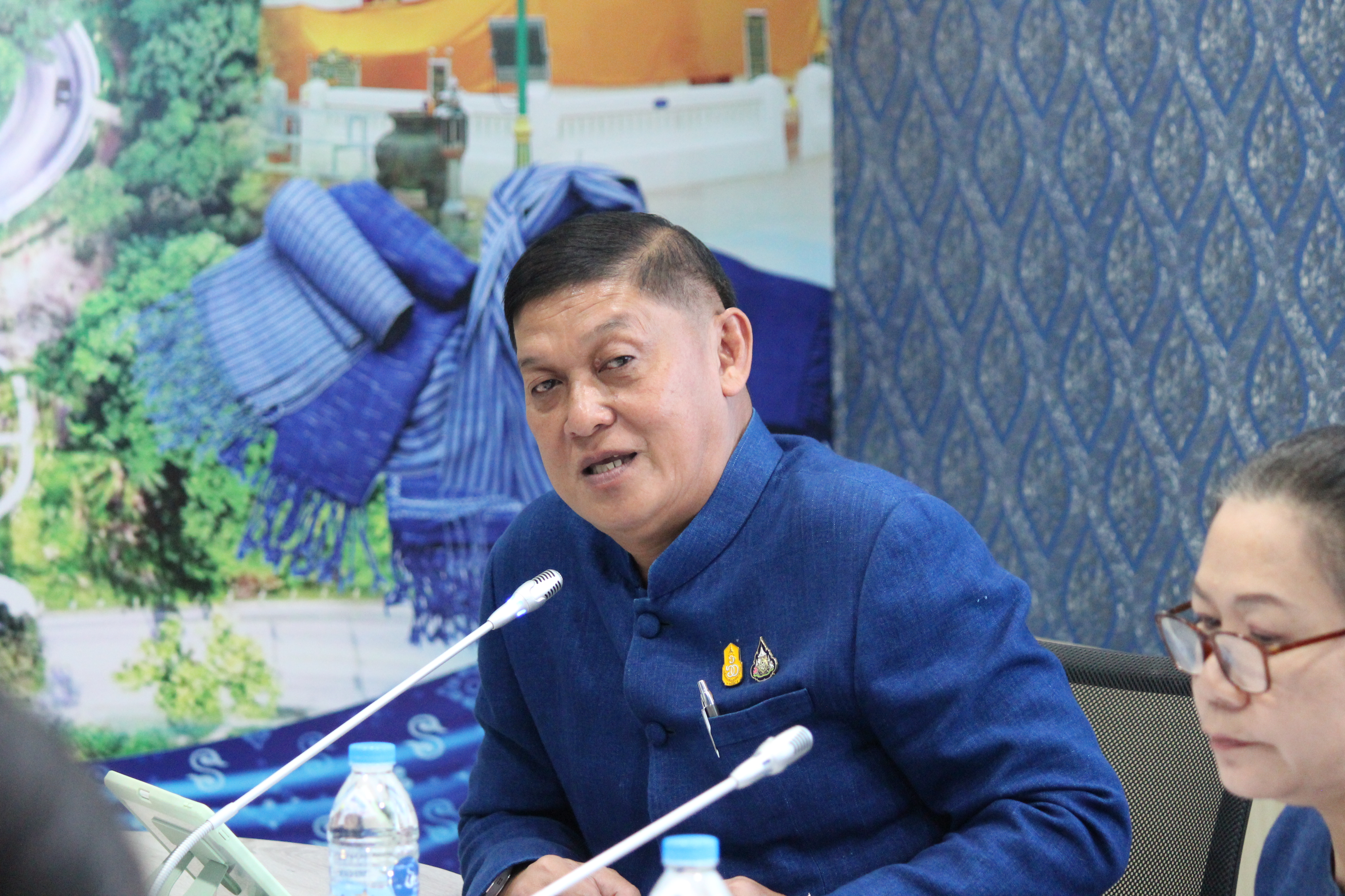 หัวหน้าผู้ตรวจราชการกรมการพัฒนาชุมชน ลงพื้นที่ตรวจติดตามผลปฏิบัติราชการ ในพื้นที่จังหวัดสกลนคร เน้นย้ำ การขับเคลื่อนการทำงานตามนโยบายสำคัญของกระทรวงมหาดไทย และกรมการพัฒนาชุมชน