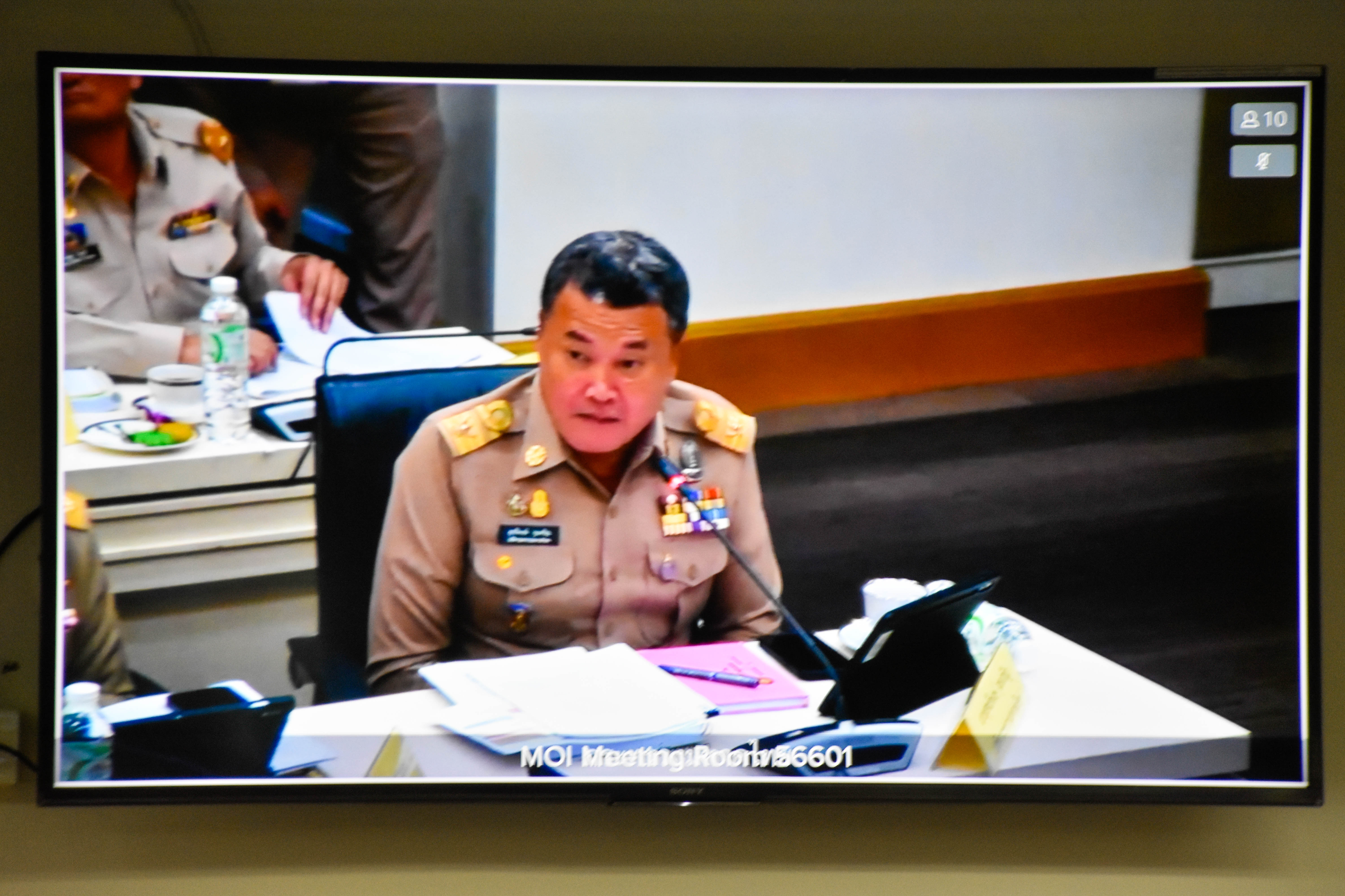 พช.สกลนคร เข้าร่วมการประชุมขับเคลื่อนและติดตามนโยบายของรัฐบาลและภารกิจสำคัญของกระทรวงมหาดไทย ผ่านระบบวีดิทัศน์ทางไกล (VCS)