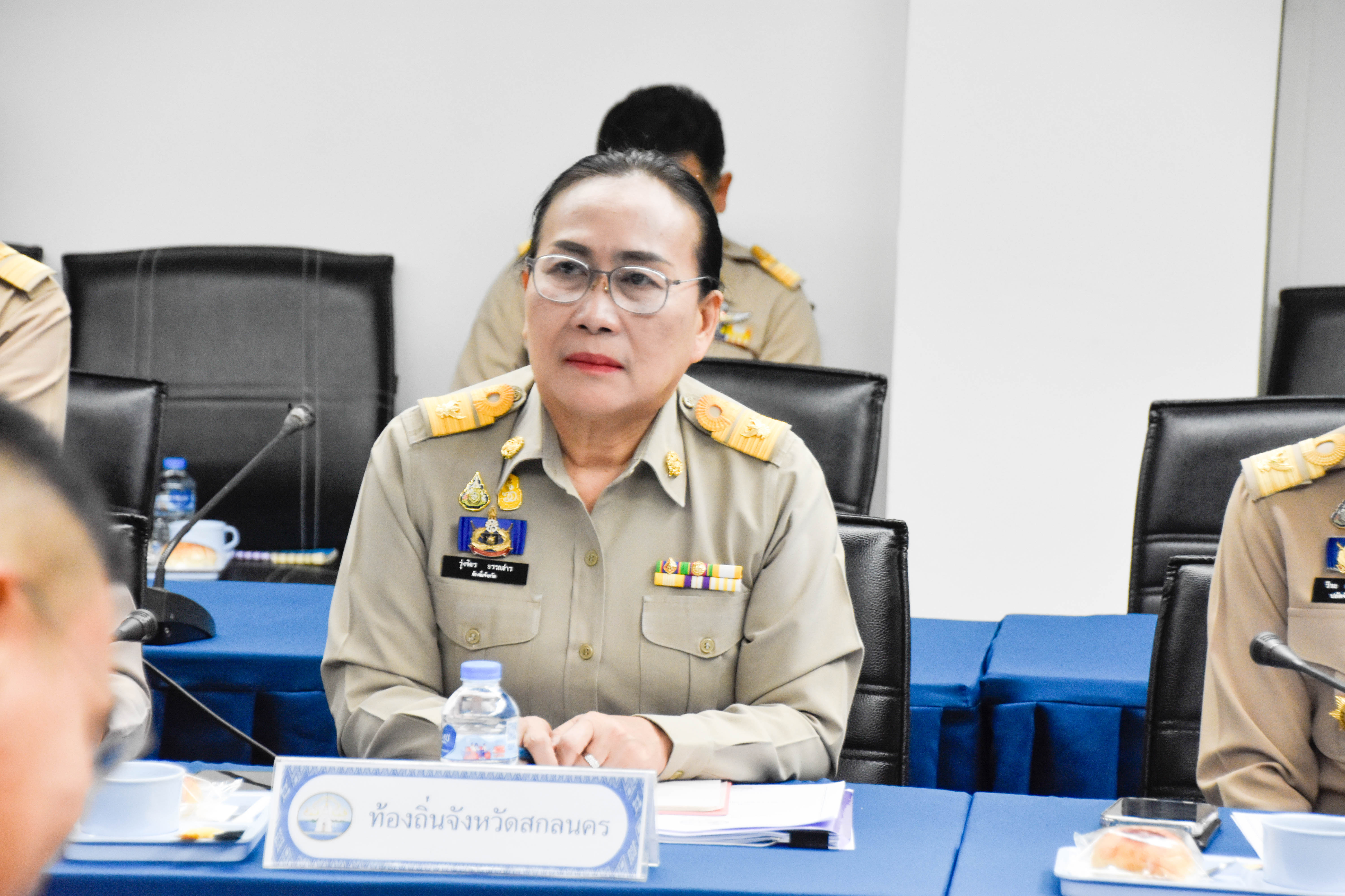 พช.สกลนคร เข้าร่วมการประชุมขับเคลื่อนและติดตามนโยบายของรัฐบาลและภารกิจสำคัญของกระทรวงมหาดไทย ผ่านระบบวีดิทัศน์ทางไกล (VCS)