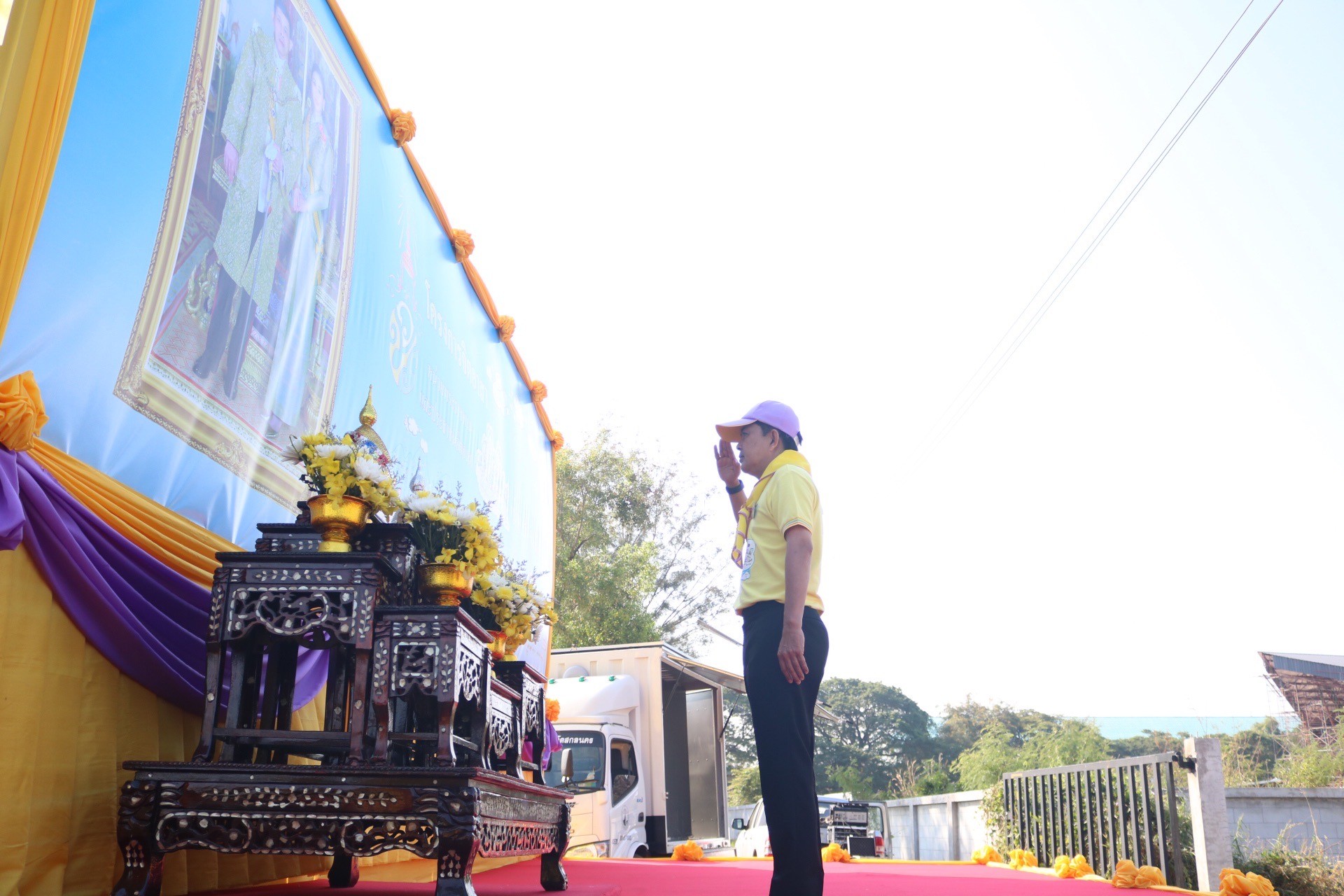 จังหวัดสกลนคร จัดกิจกรรมจิตอาสาพระราชทาน ในโครงการฟื้นฟูและพัฒนาหนองหาร บริเวณสวนเฉลิมพระเกียรติพระบาทสมเด็จพระเจ้าอยู่หัว เฉลิมพระชนมพรรษา 80 พรรษา