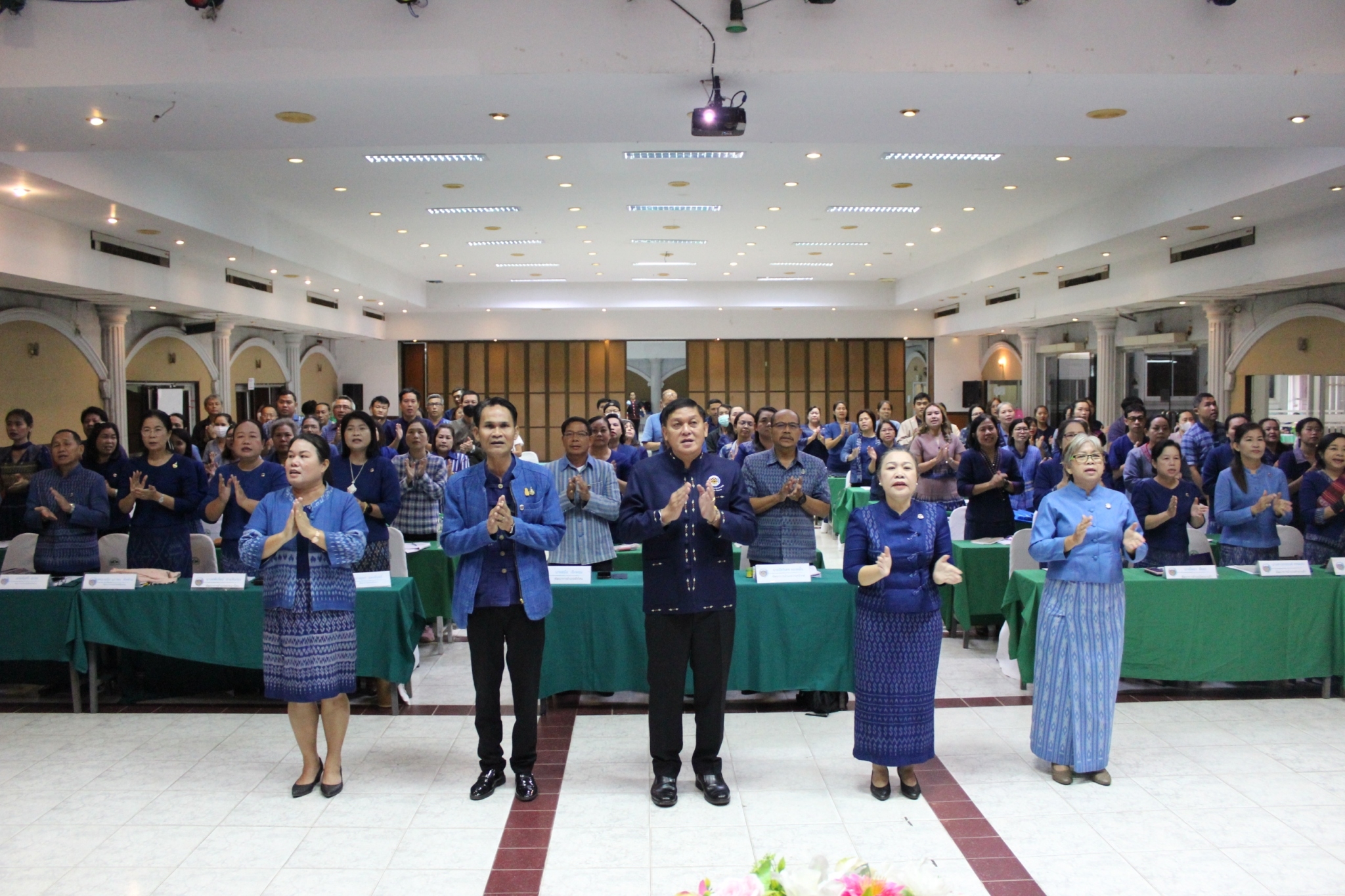 พช.สกลนคร ติดอาวุธทางความคิด เพิ่มสมรรถนะบุคลากร พร้อมขับเคลื่อนงานพัฒนาชุมชนปี 2567 อย่างมีประสิทธิภาพ