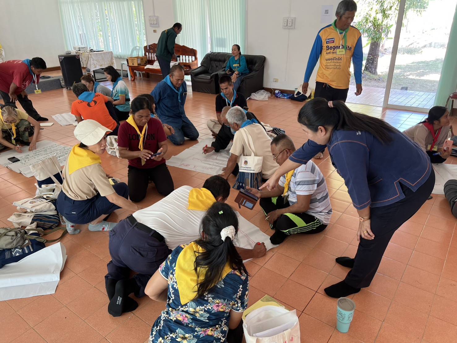 📢จังหวัดสกลนคร : สร้างผู้นำพัฒนา (Change Leader) ตามโครงการพัฒนาหมู่บ้านเศรษฐกิจพอเพียง กิจกรรมอบรมแกนนำขับเคลื่อนหมู่บ้านเศรษฐกิจพอเพียง