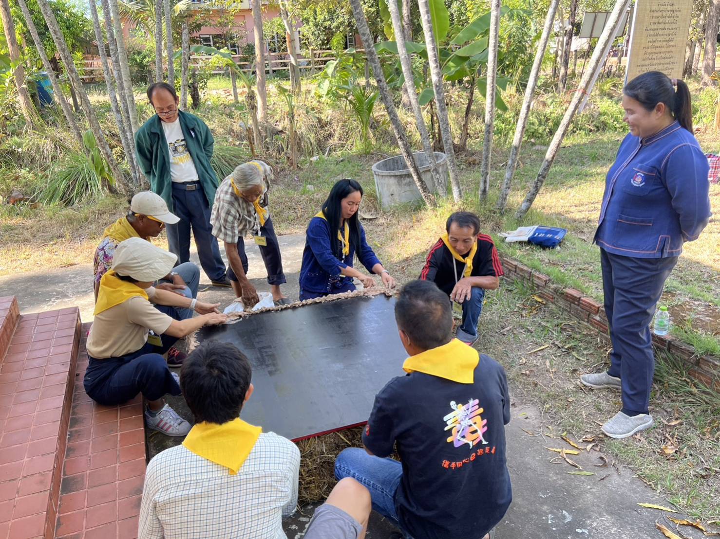📢จังหวัดสกลนคร : สร้างผู้นำพัฒนา (Change Leader) ตามโครงการพัฒนาหมู่บ้านเศรษฐกิจพอเพียง กิจกรรมอบรมแกนนำขับเคลื่อนหมู่บ้านเศรษฐกิจพอเพียง