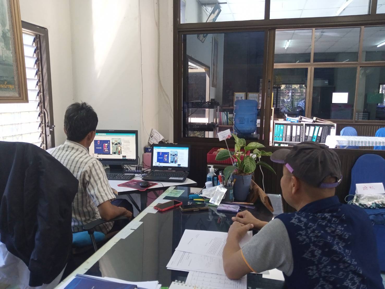 📢พช.สกลนคร : การประชุมชี้แจงการจัดเก็บข้อมูลความจำเป็นพื้นฐาน (จปฐ.) ปี ๒๕๖๗ ถ่ายทอดสดจาก ห้อง war room ชั้น ๕ กรมการพัฒนาชุมชน