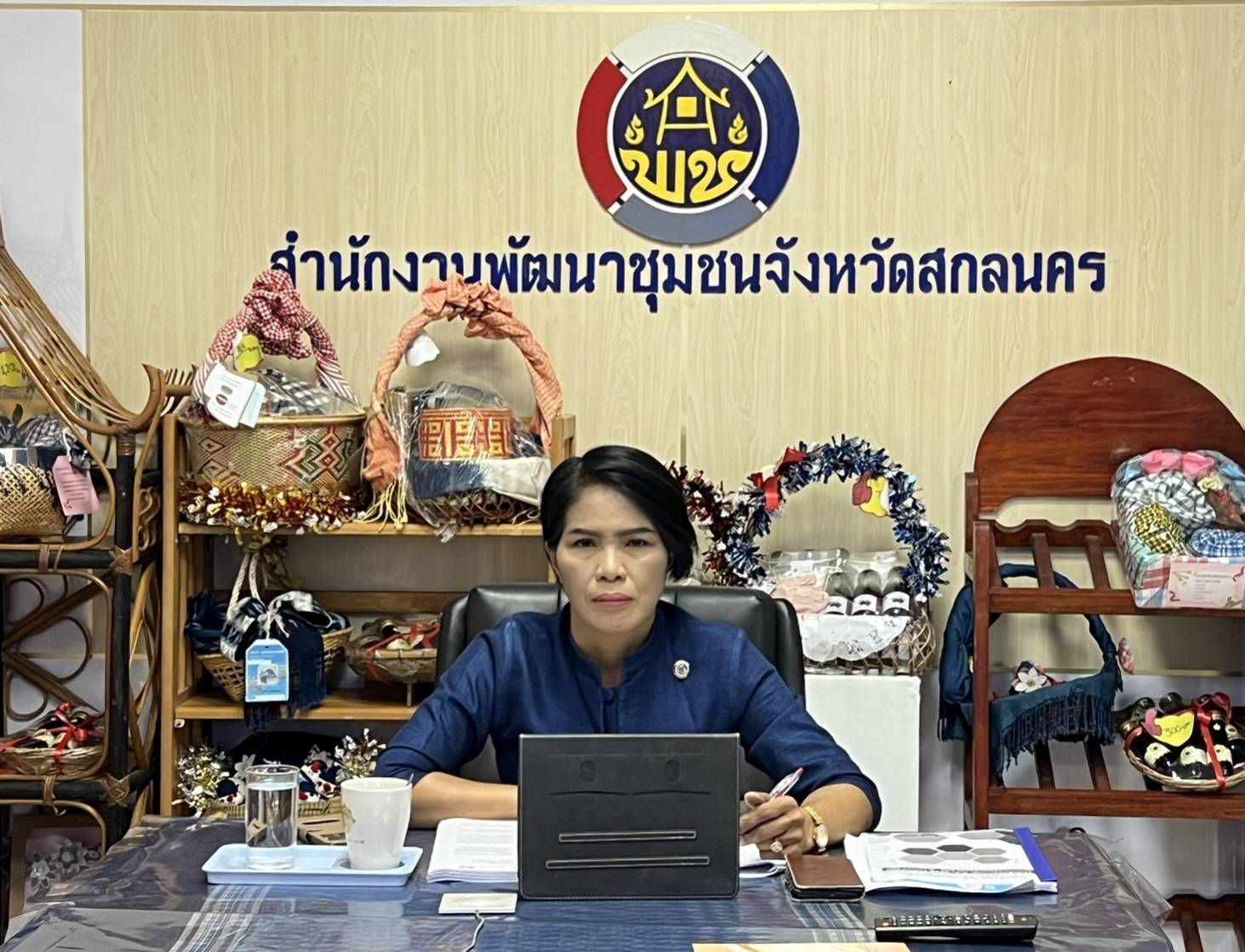 📢พช.สกลนคร : การประชุมชี้แจงการจัดเก็บข้อมูลความจำเป็นพื้นฐาน (จปฐ.) ปี ๒๕๖๗ ถ่ายทอดสดจาก ห้อง war room ชั้น ๕ กรมการพัฒนาชุมชน