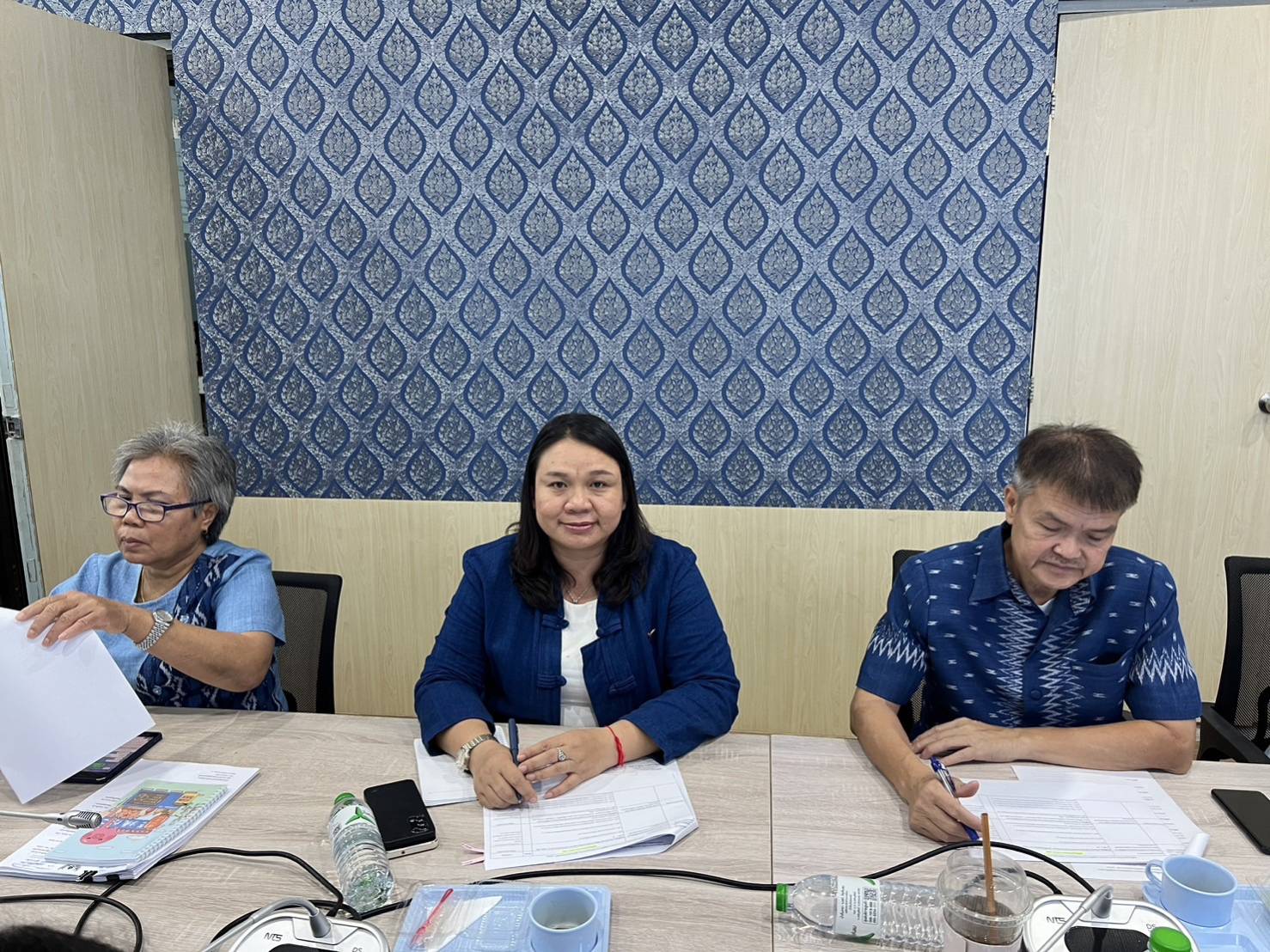 📢พช.สกลนคร : ทบทวนตัวชี้วัดและค่าเป้าหมายการประเมินผลการปฏิบัติราชการปีงบประมาณ พ.ศ. ๒๕๖๗ รอบการประเมินที่ ๑