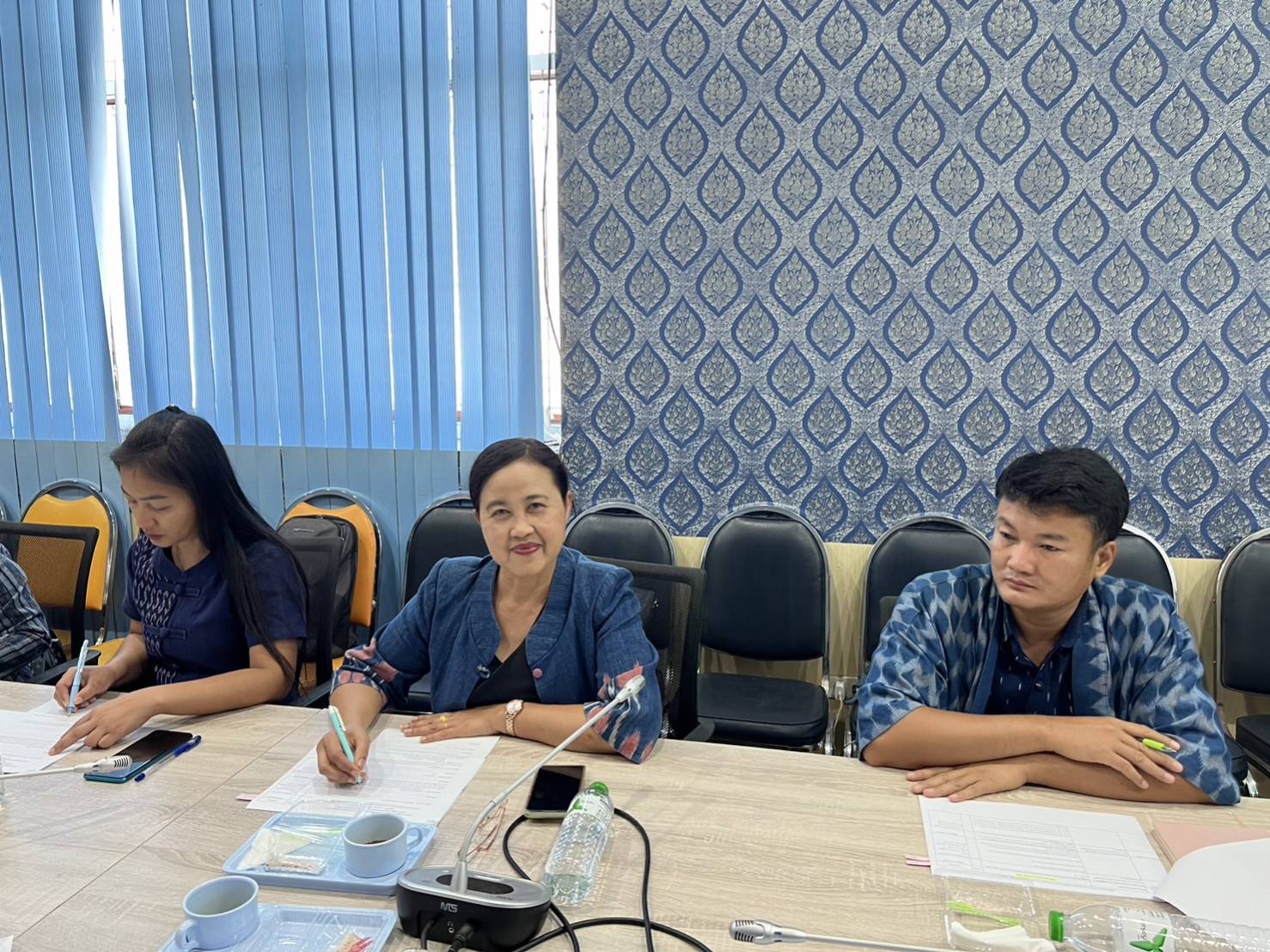 📢พช.สกลนคร : ทบทวนตัวชี้วัดและค่าเป้าหมายการประเมินผลการปฏิบัติราชการปีงบประมาณ พ.ศ. ๒๕๖๗ รอบการประเมินที่ ๑