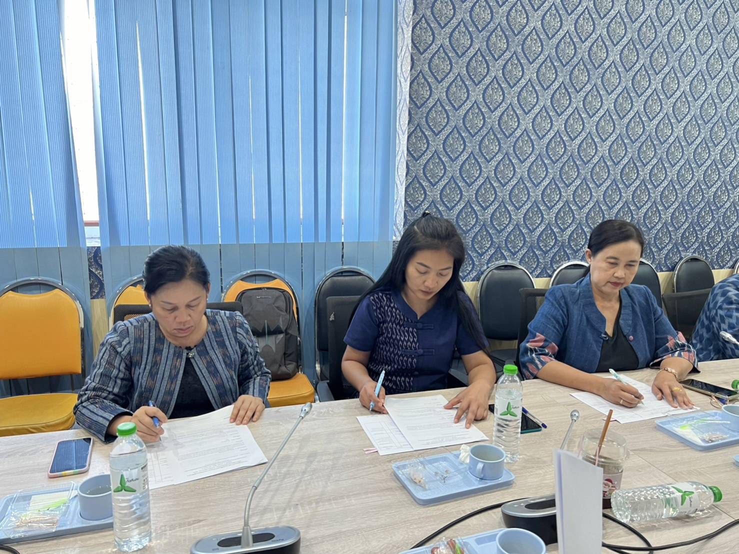 📢พช.สกลนคร : ทบทวนตัวชี้วัดและค่าเป้าหมายการประเมินผลการปฏิบัติราชการปีงบประมาณ พ.ศ. ๒๕๖๗ รอบการประเมินที่ ๑
