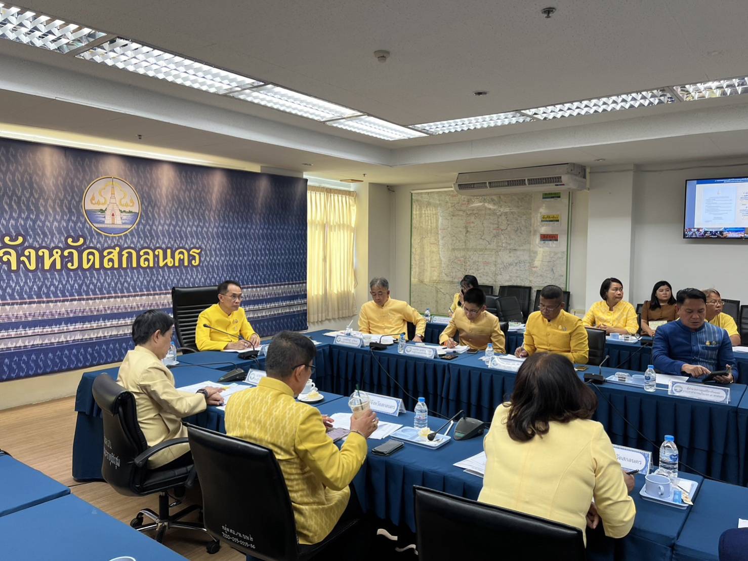 📢พช.สกลนคร : ร่วมการประชุมขับเคลื่อนและติดตามนโยบายของรัฐบาลและภารกิจสำคัญของปลัดกระทรวงมหาดไทยประจำปีงบประมาณ พ.ศ. 2567 (เดือนมกราคม 2567)ผ่านระบบวีดิทัศน์ทางไกล(vcs)