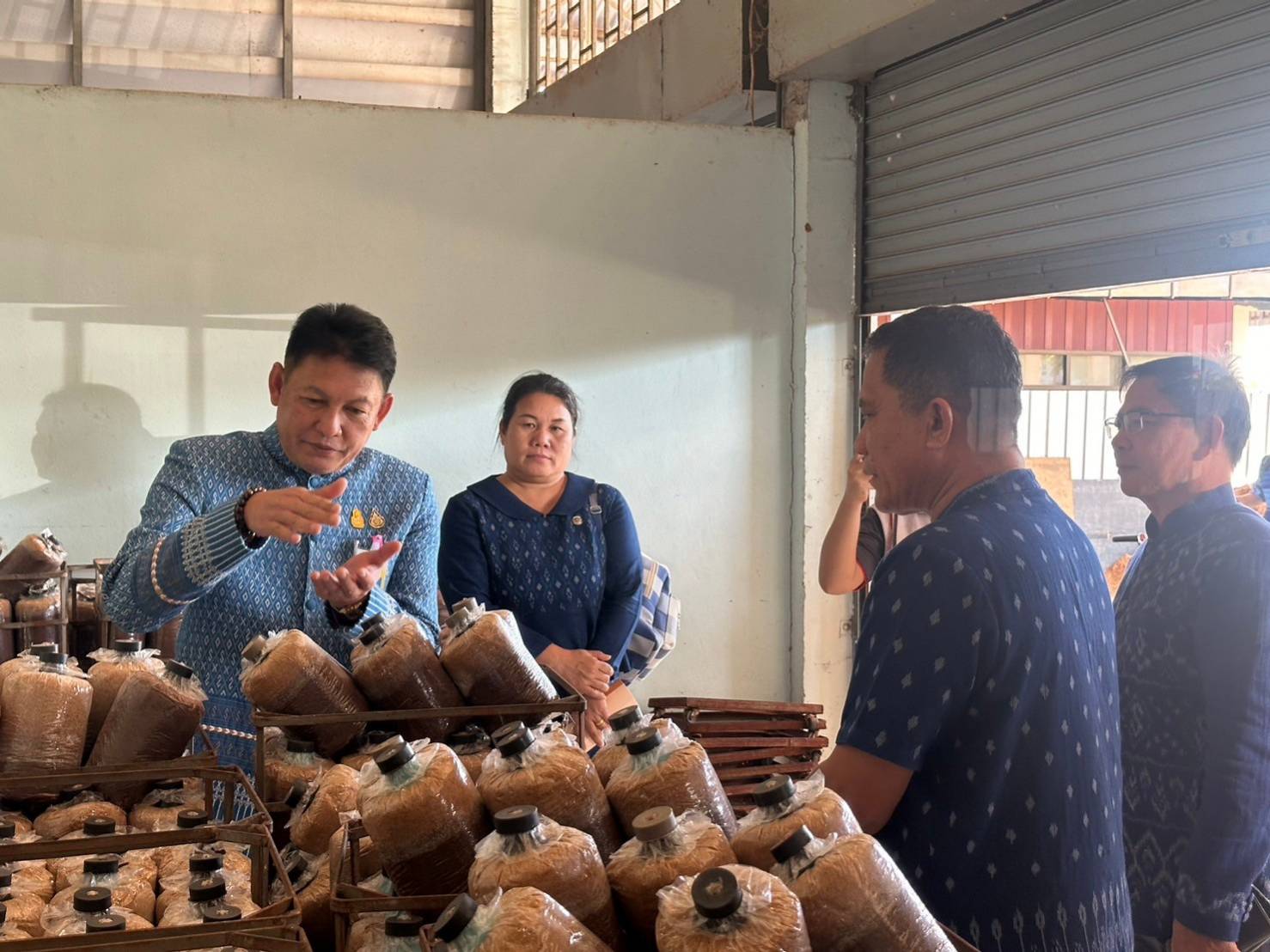 พช.สกลนคร : รับตรวจติดตามการดำเนินตามประเด็นตรวจราชการประจำเดือนมกราคม 2567