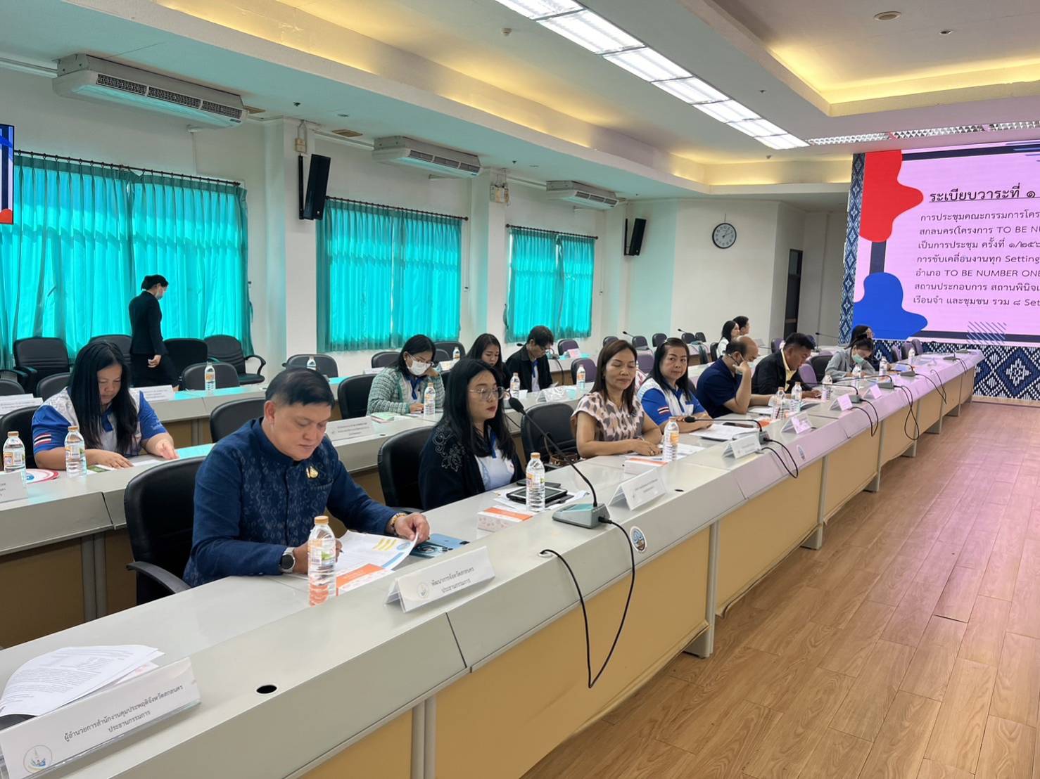📢พช.สกลนคร : ร่วมประชุมคณะกรรมการโครงการรณรงค์ป้องกันและแก้ไขปัญหายาเสพติดจังหวัดสกลนคร (โครงการ TO BE NUMBER ONE) ครั้งที่1/2567