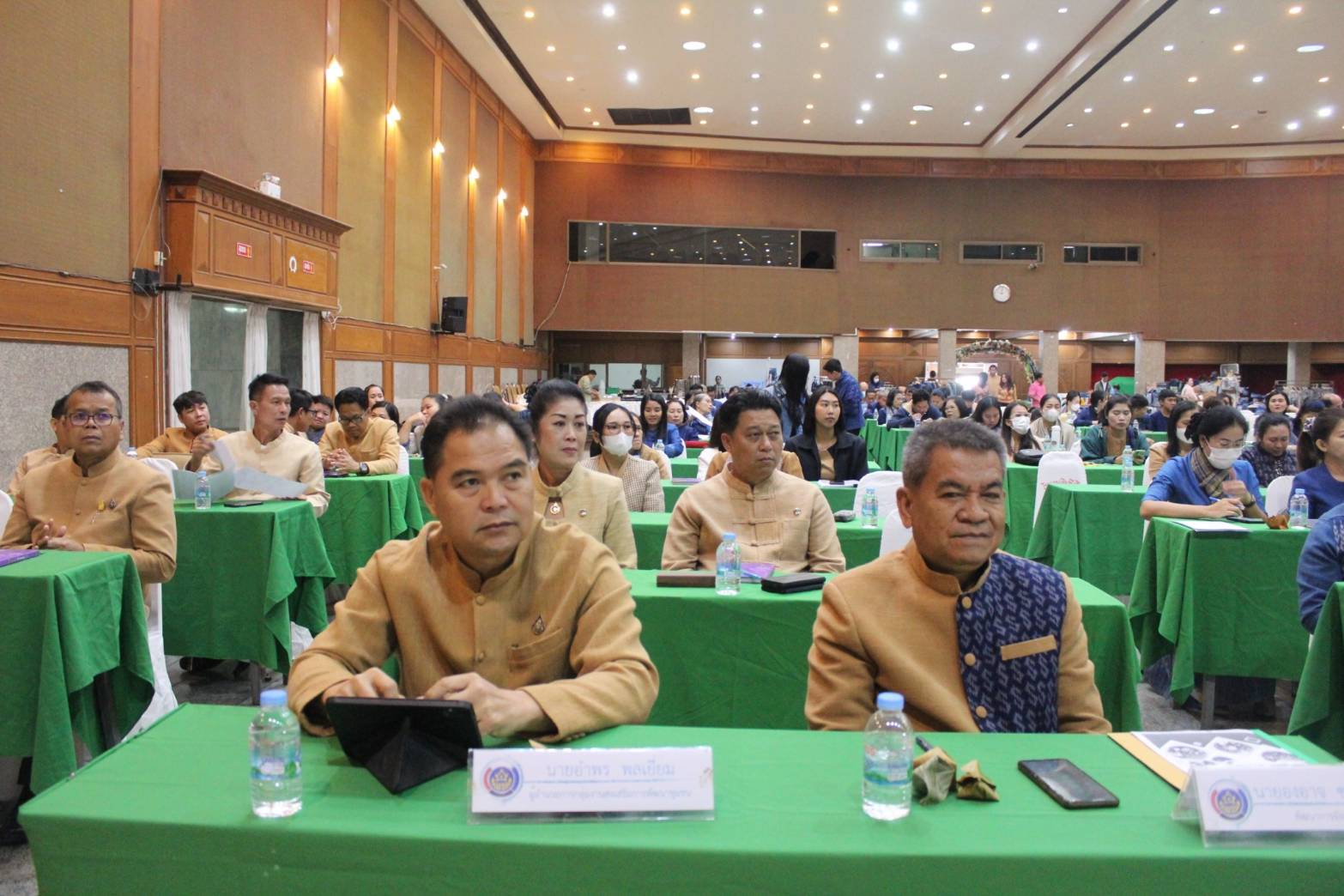 📢พช.สกลนคร : กรมการพัฒนาชุมชน ประชุมเชิงปฏิบัติการตรวจติดตามผลการดำเนินงานของหน่วยรับตรวจรายไตรมาส เขตตรวจราชการที่ ๑๑
