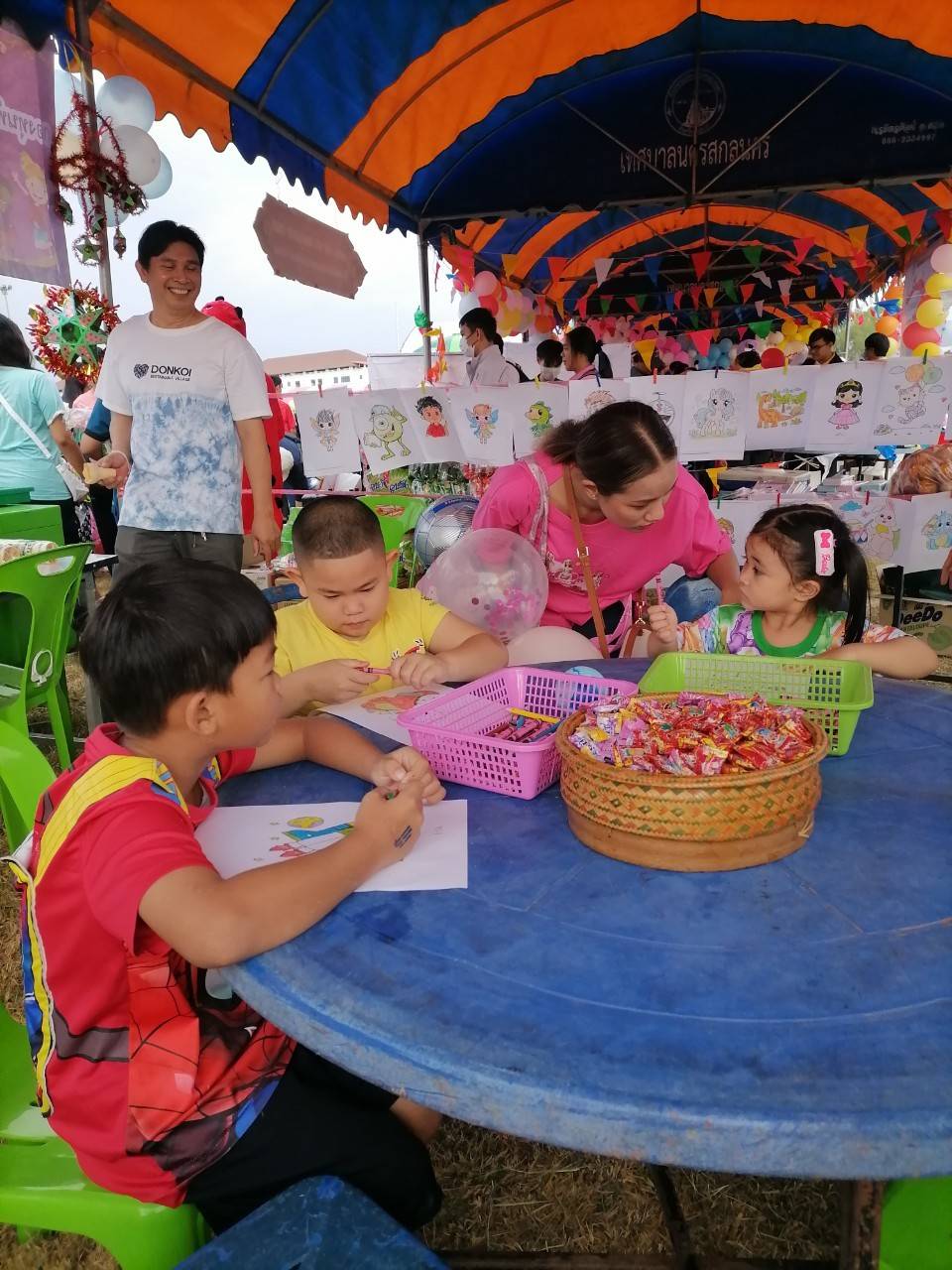 📢พช.สกลนคร : มองโลกกว้าง คิดสร้างสรรค์ เคารพความแตกต่าง ร่วมกันสร้างประชาธิปไตย