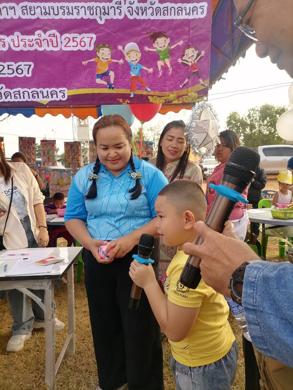 📢พช.สกลนคร : มองโลกกว้าง คิดสร้างสรรค์ เคารพความแตกต่าง ร่วมกันสร้างประชาธิปไตย