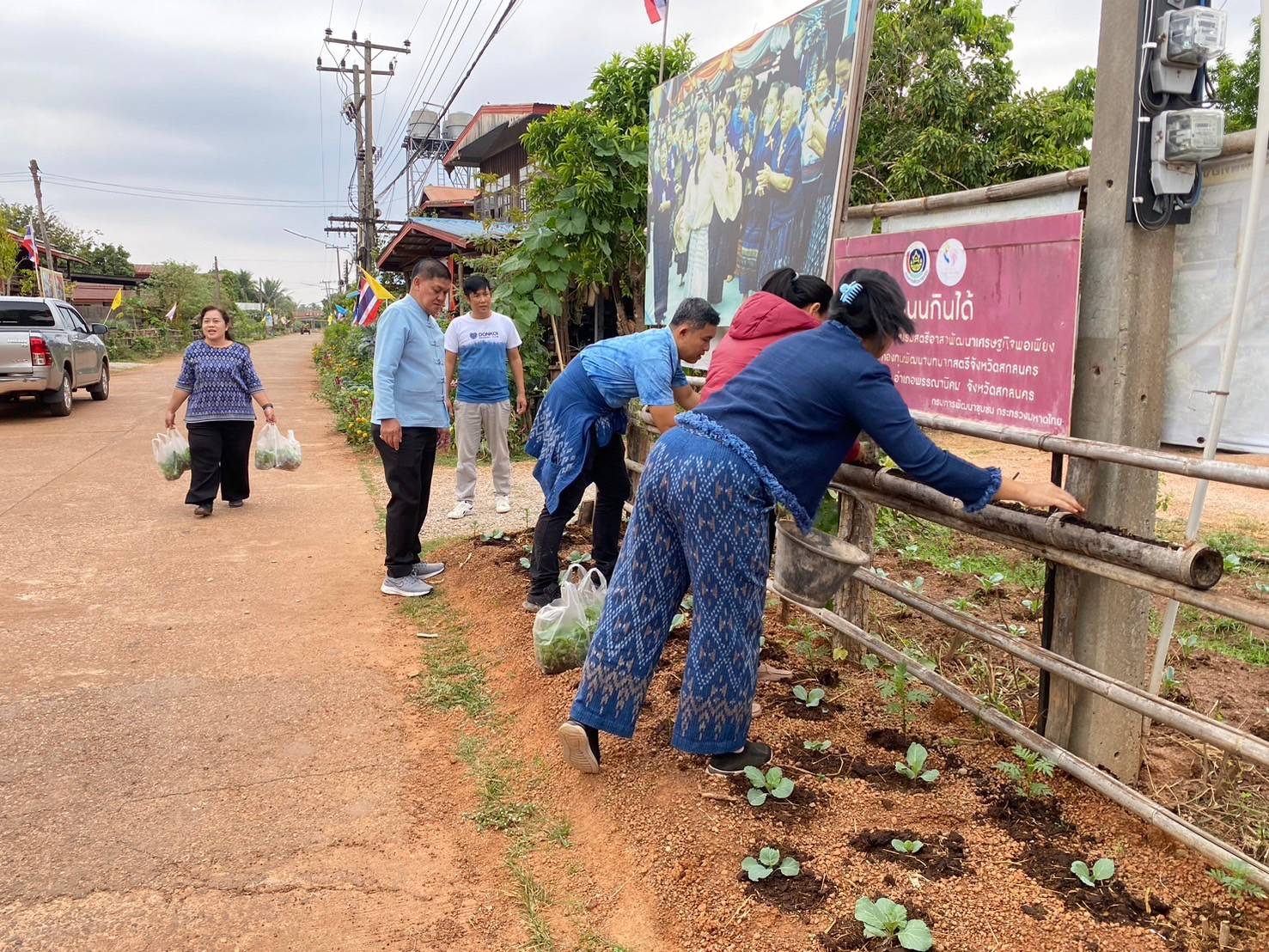 📢พช.สกลนคร : พัฒนาการจังหวัดสกลนครติดตามการดำเนินงานสร้างความมั่นคงทางด้านอาหาร
