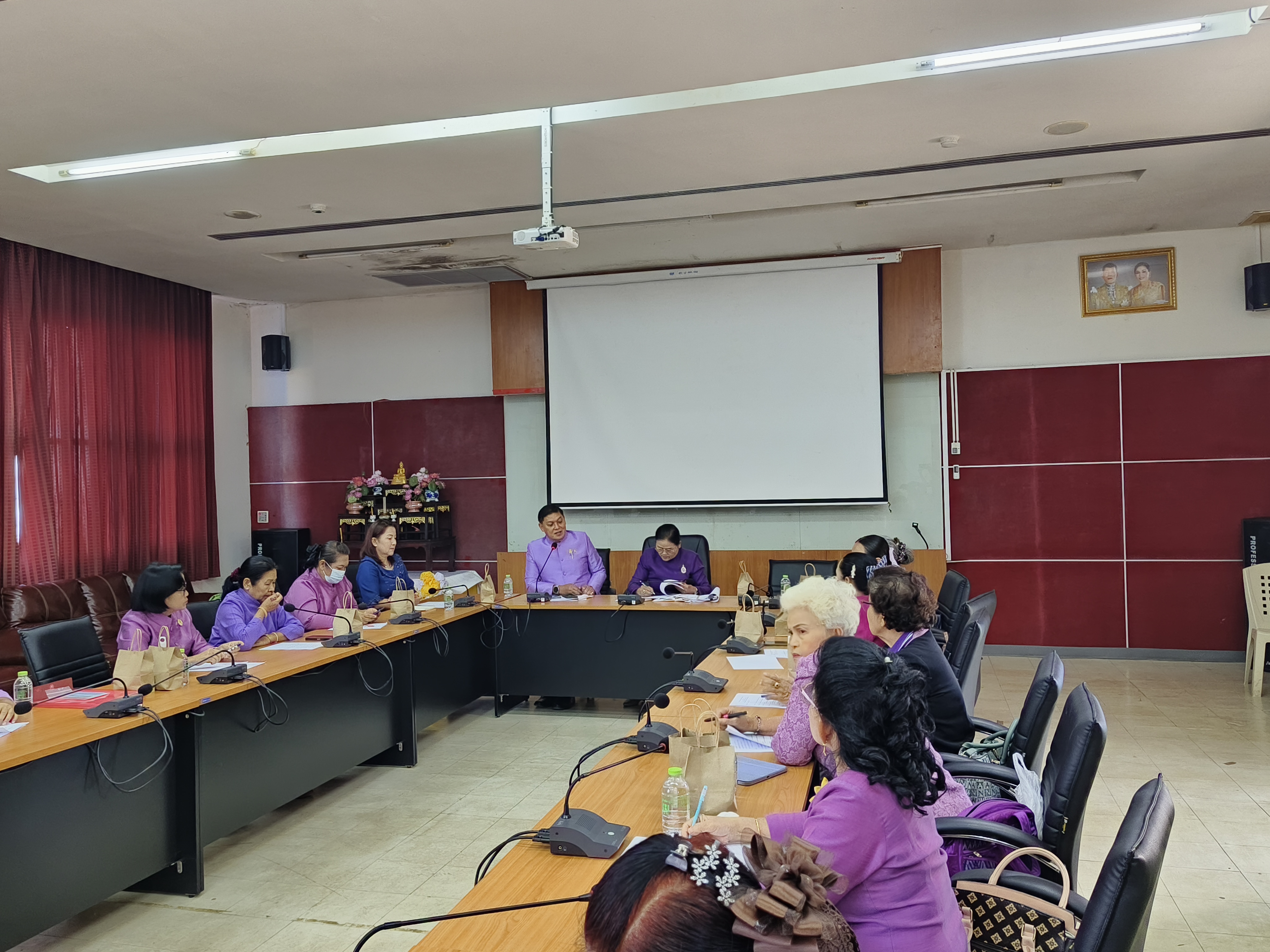📢พช.สกลนคร : ประชุมคณะกรรมการพัฒนาสตรีจังหวัดสกลนคร(กพสจ.) ครั้งที่ ๑/๒๕๖๗