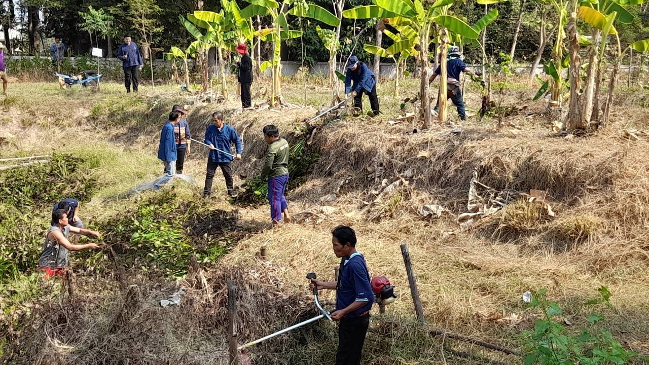 📢พช.สกลนคร : ขับเคลื่อนกิจกรรมวันดินโลก “ดินดี น้ำดี ชีวีมิสุข อย่างยั่งยืน”