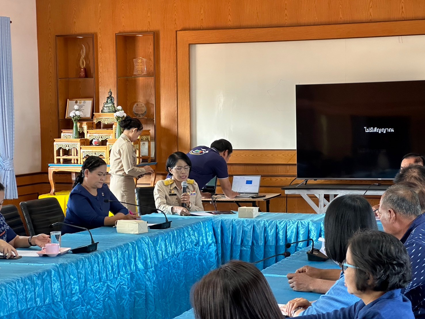 📢พช.สกลนคร : ร่วมประชุมคณะทำงานขับเคลื่อนสารสนเทศต้นแบบเพื่อการพัฒนาคุณภาพชีวิต ครั้งที่ ๑/๒๕๖๗