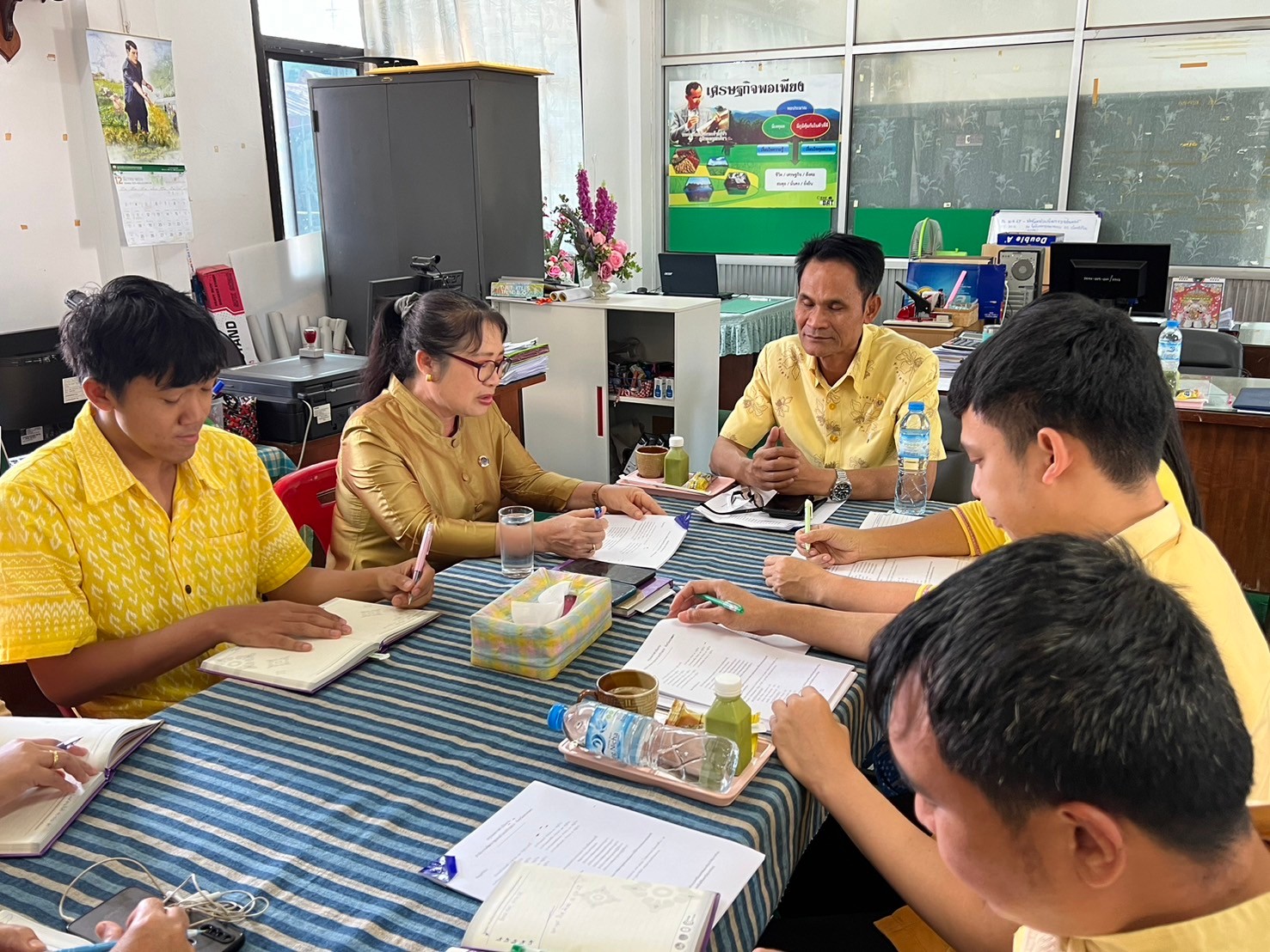 📢สำนักงานพัฒนาชุมชนชนจังหวัดสกลนคร นิเทศ ติดตาม และสนับสนุนการขับเคลื่อนงานพัฒนาชุมชน ในระดับพื้นที่ให้ขับเคลื่อนงานอย่างมีประสิทธิภาพ