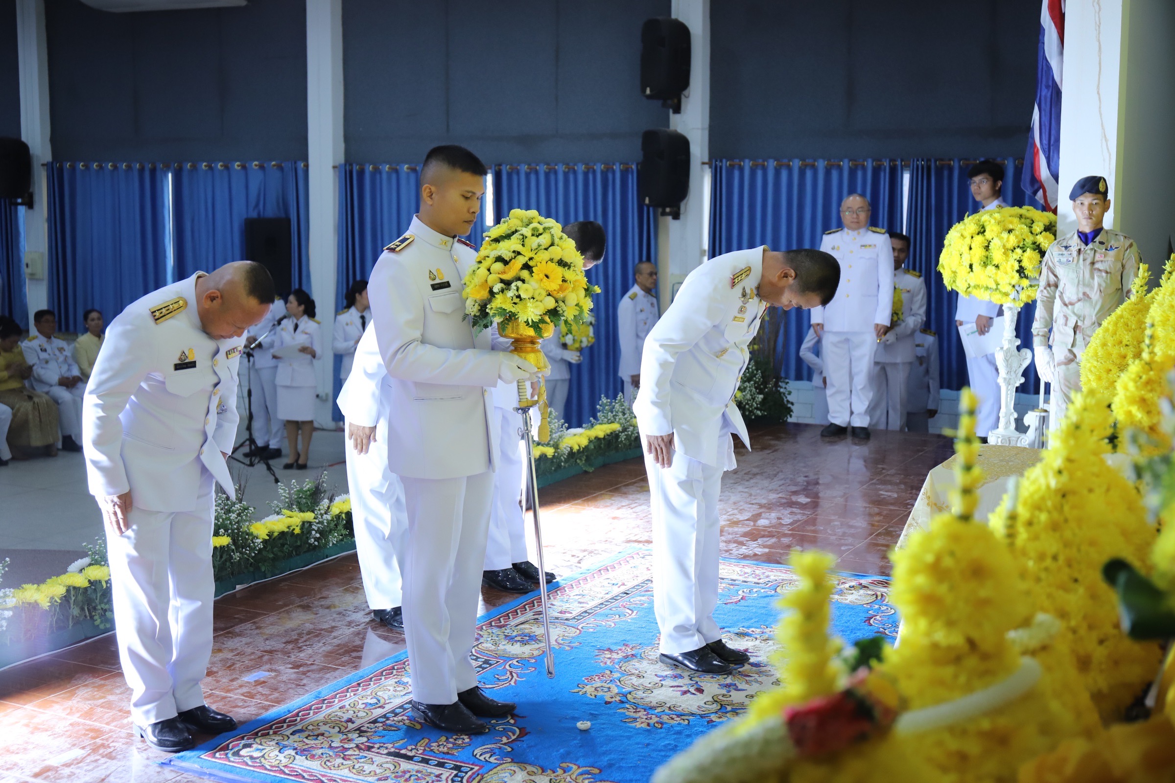 📢พช.สกลนคร : จัดพิธี “วันที่ระลึกพระบาทสมเด็จพระพุทธเลิศหล้านภาลัย ๒๕๗ แห่งวันพระราชสมภพ