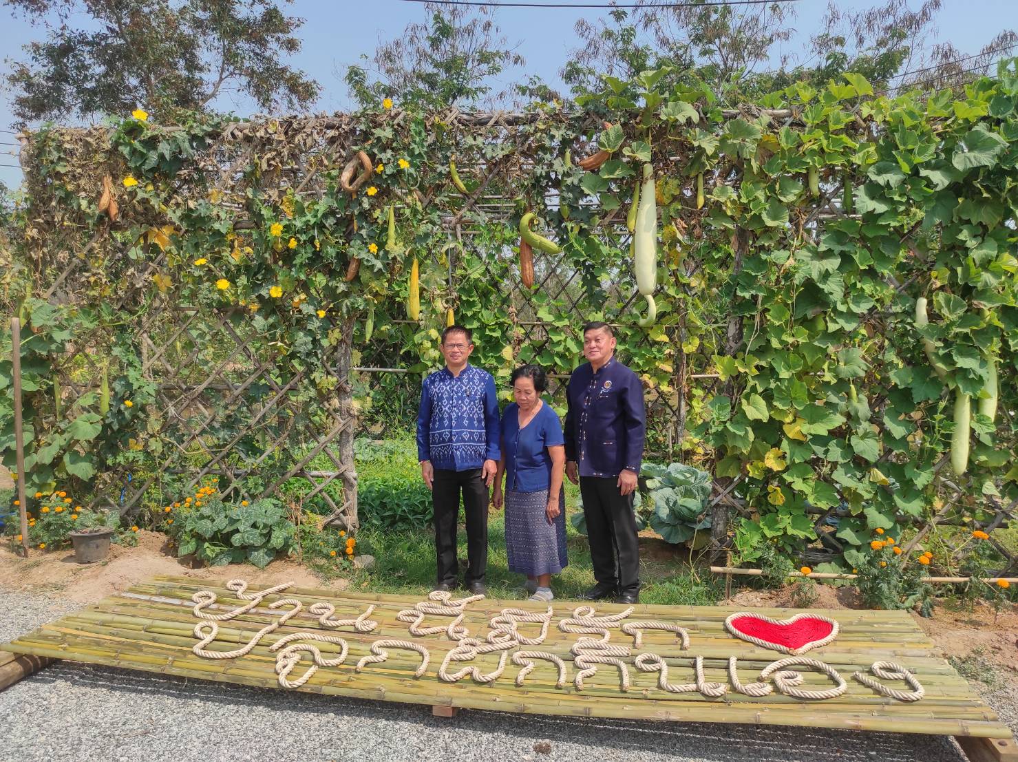 📢จังหวัดสกลนคร : วิชชาลัยดอนกอย วิถีแห่งการพัฒนาที่ยั่งยืน” บ้านดอนกอย หมู่ที่ ๒ ตำบลสว่าง อำเภอพรรณานิคม จังหวัดสกลนคร