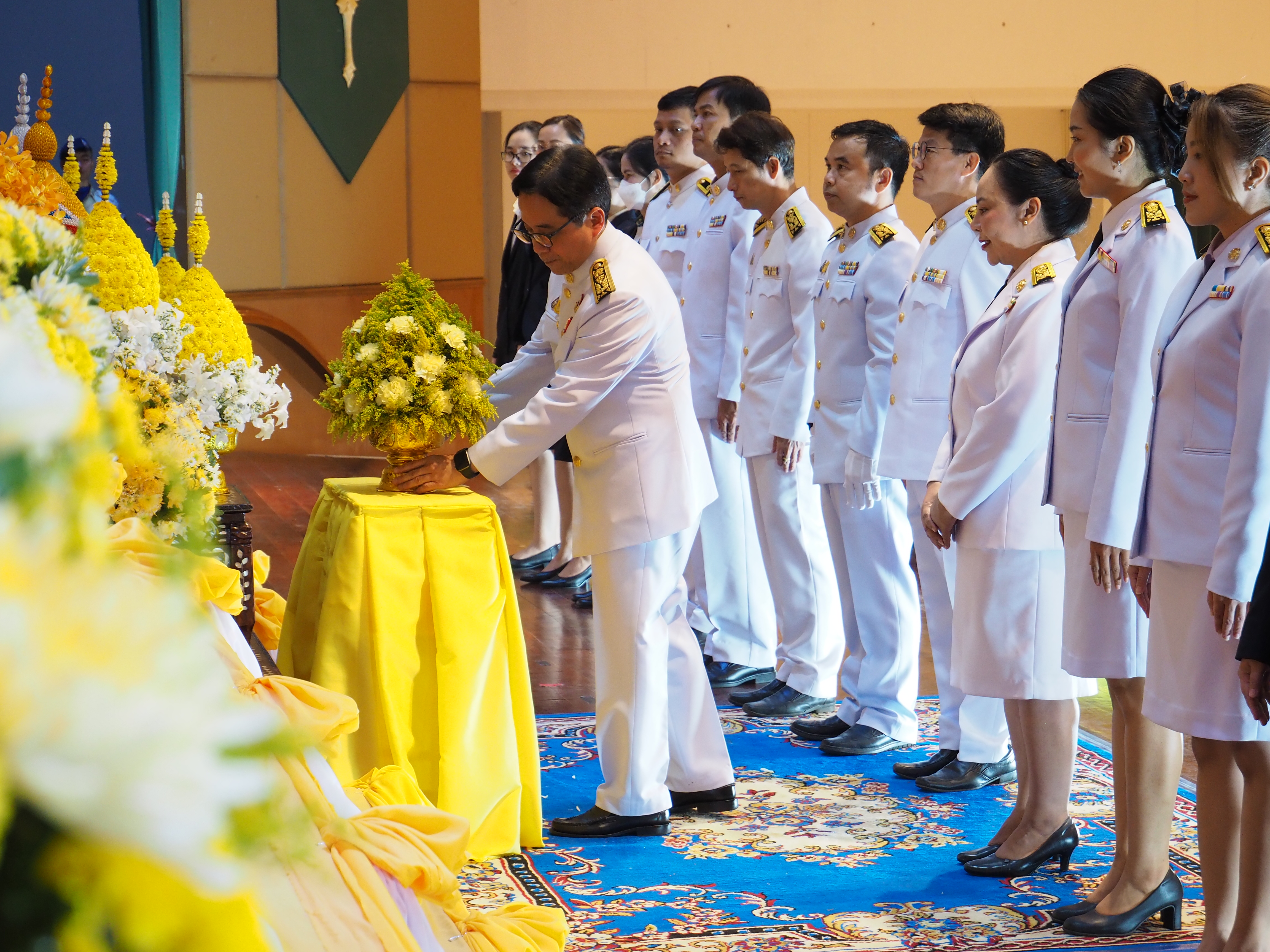 📢พช.สกลนคร : ร่วมพิธีทำบุญตักบาตร เนื่องใน วันที่ระลึกพระบาทสมเด็จพระนั่งเกล้าเจ้าอยู่หัว พระมหาเจษฎาราชเจ้า