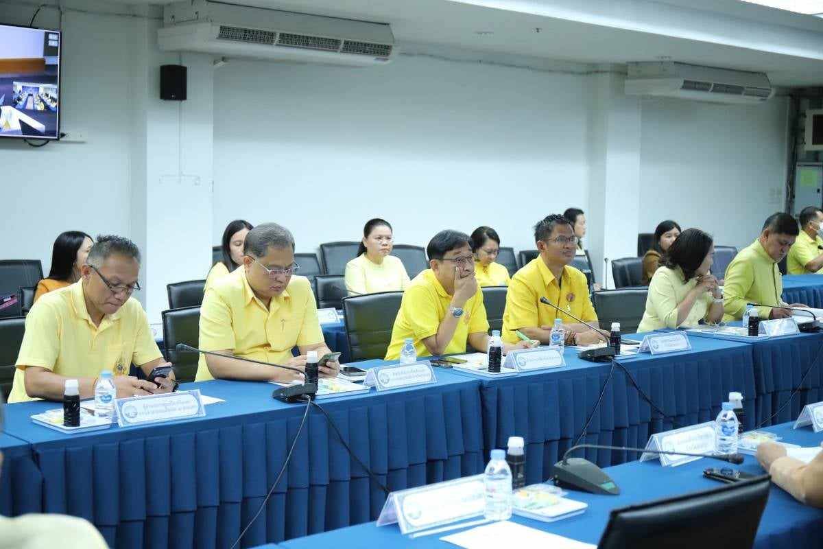 📢พช.สกลนคร : ร่วมประชุมขับเคลื่อนและติดตามนโยบายของรัฐบาลและภารกิจสำคัญของกระทรวงมหาดไทย ประจำปีงบประมาณ พ.ศ.๒๕๖๗  ผ่านระบบวีดิทัศน์ทางไกล (VCS)