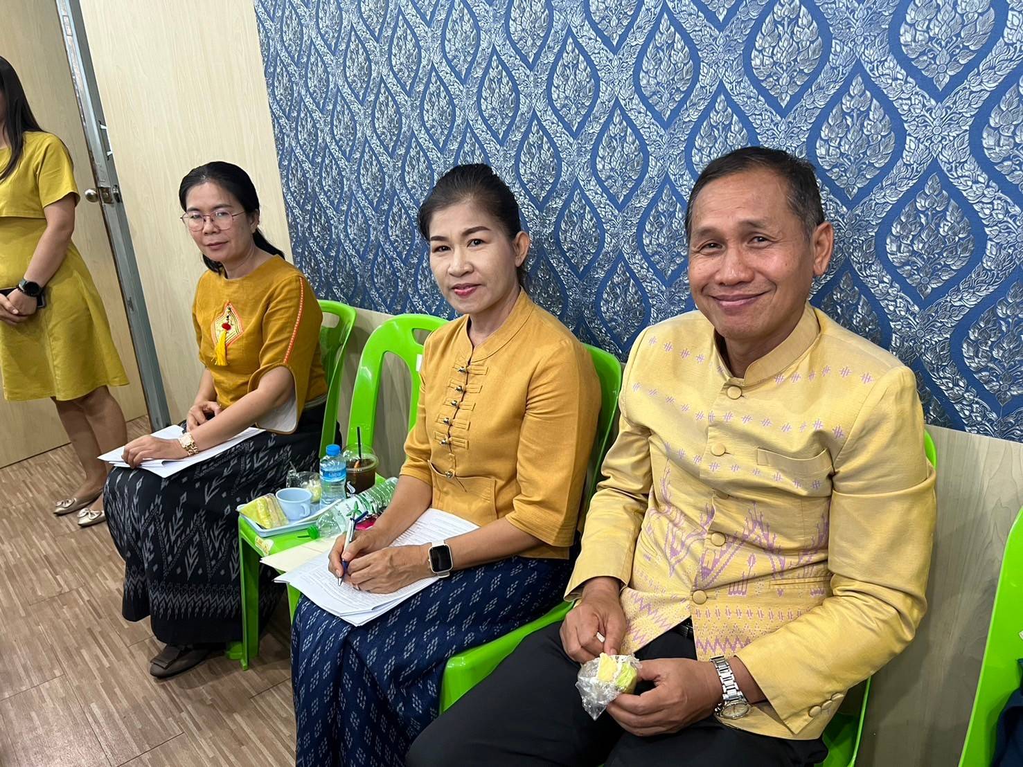 พช.สกลนคร : จัดประชุมติดตามความก้าวหน้าการดำเนินงานตามตัวชี้วัดและค่าเป้าหมายการปฏิบัติราชการ สำนักงานพัฒนาชุมชนจังหวัดสกลนคร รอบการประเมินที่ 1/2567