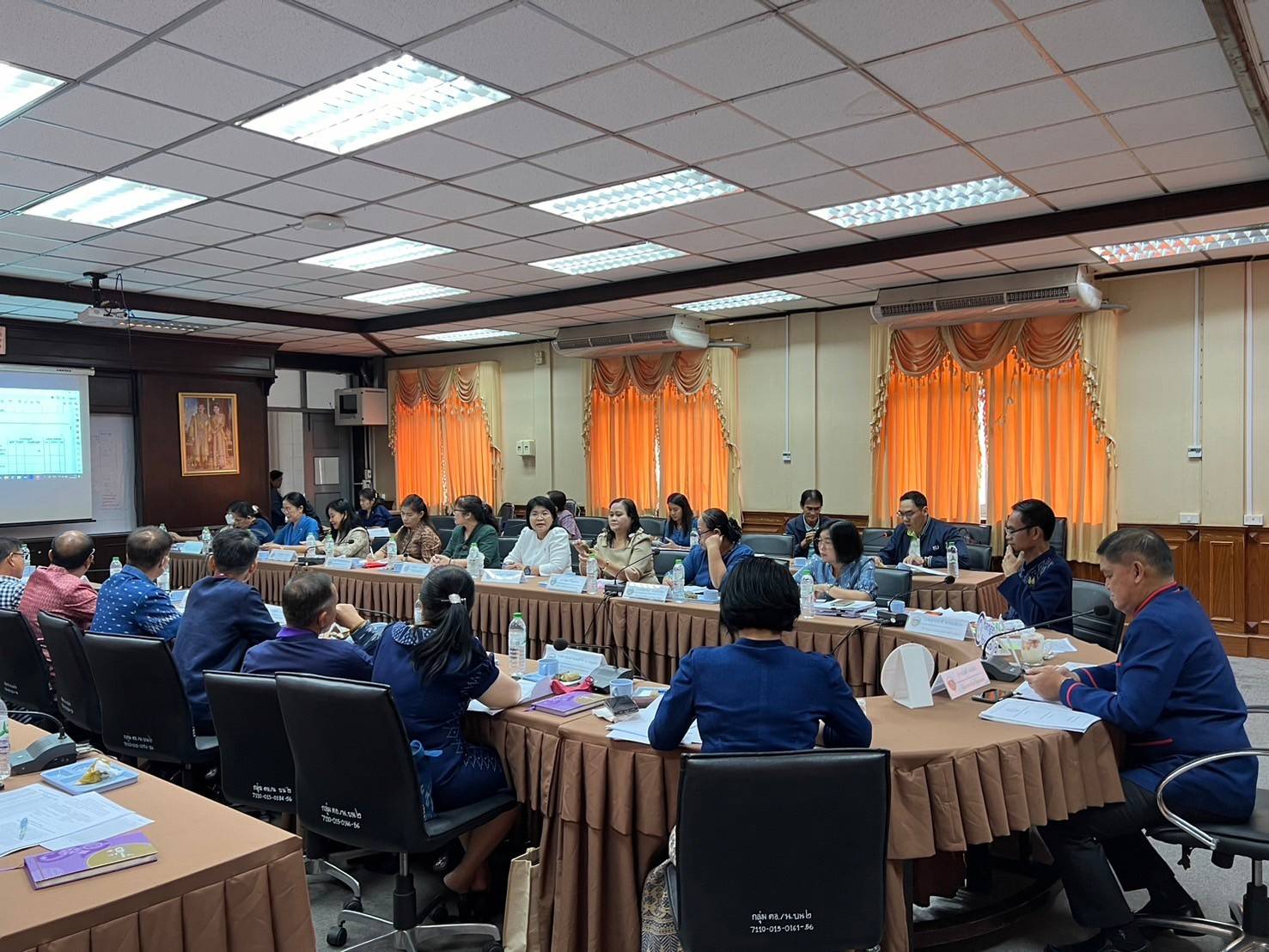 📢พช.สกลนคร : ประชุมผู้บริหารและนักวิชาการพัฒนาชุมชน ครั้งที่ ๔/๒๕๖๗