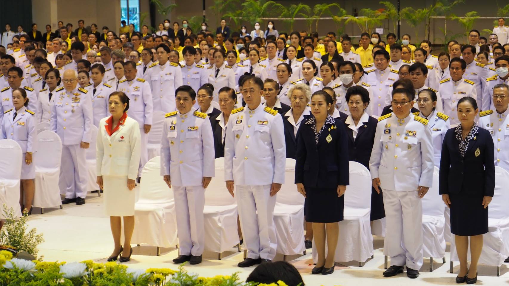📢พช.สกลนคร : ร่วมพิธีทำบุญตักบาตร เนื่องใน วันที่ระลึกพระบาทสมเด็จพระนั่งเกล้าเจ้าอยู่หัว พระมหาเจษฎาราชเจ้า
