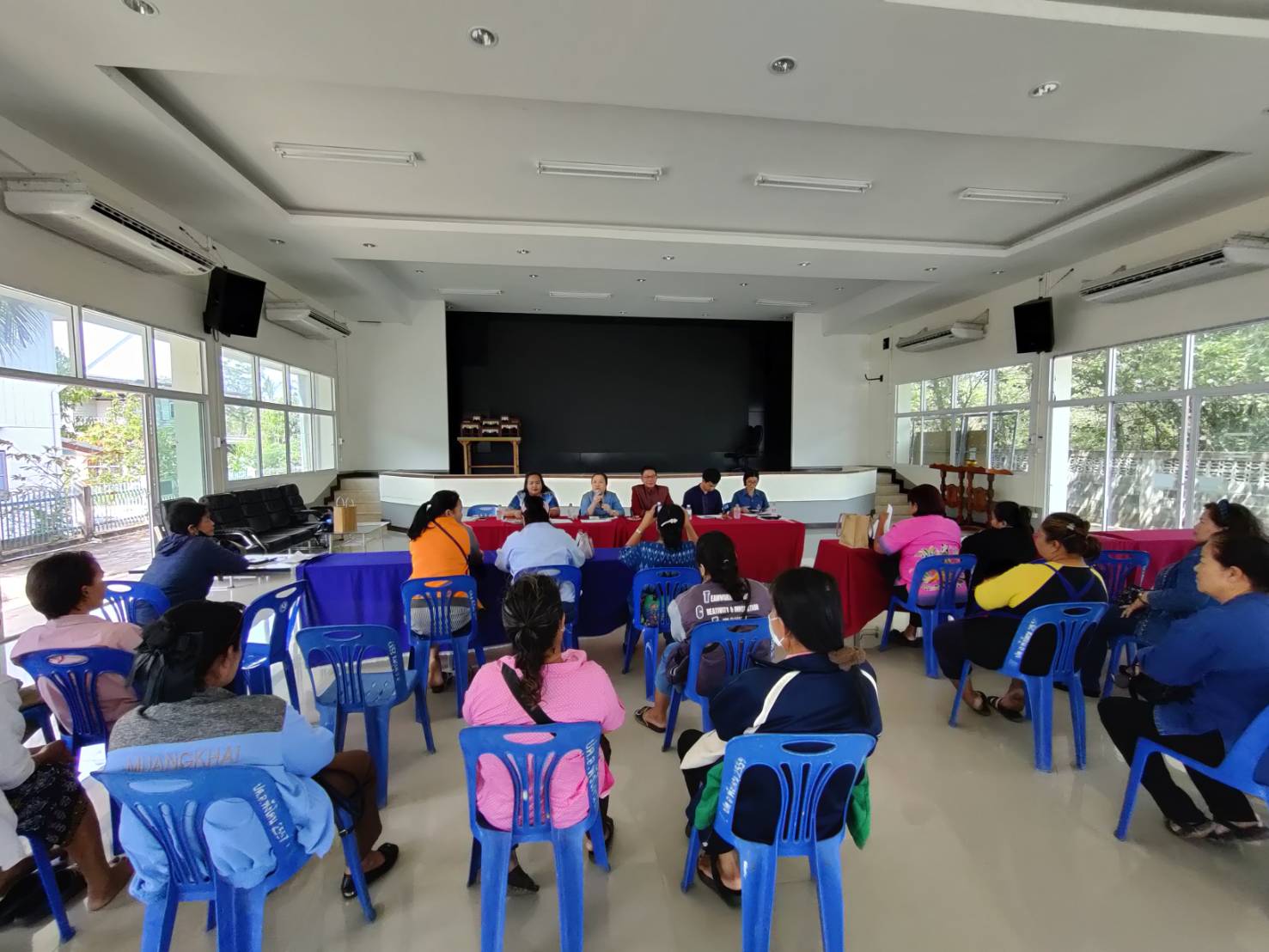 📢พช.สกลนคร : ติดตามสนับสนุนการดำเนินงานกองทุนพัฒนาบทบาทสตรี